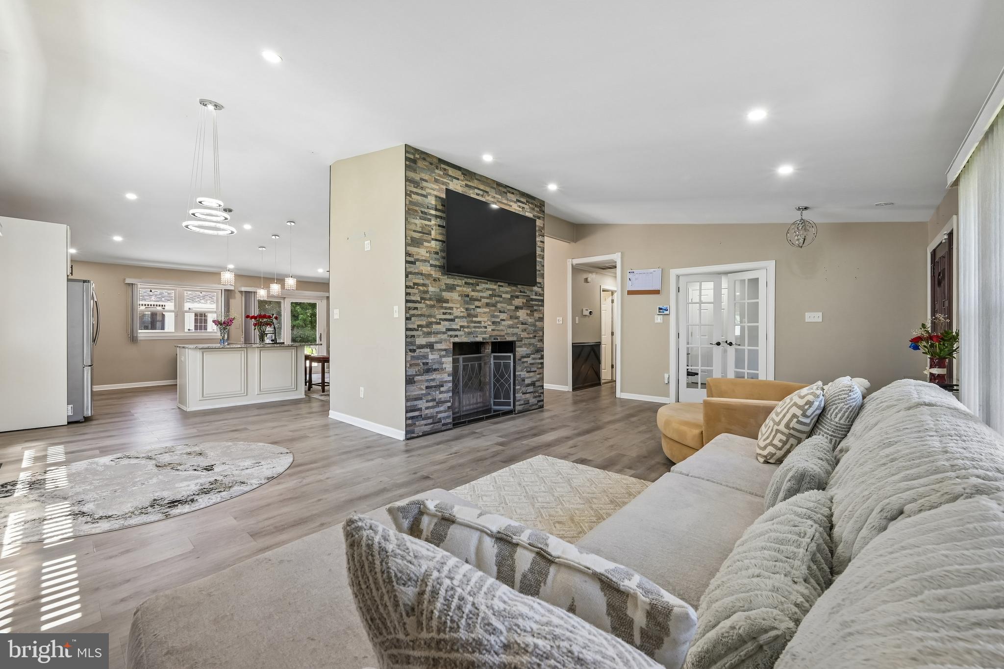 132 ARBOR MEADOW DRIVE