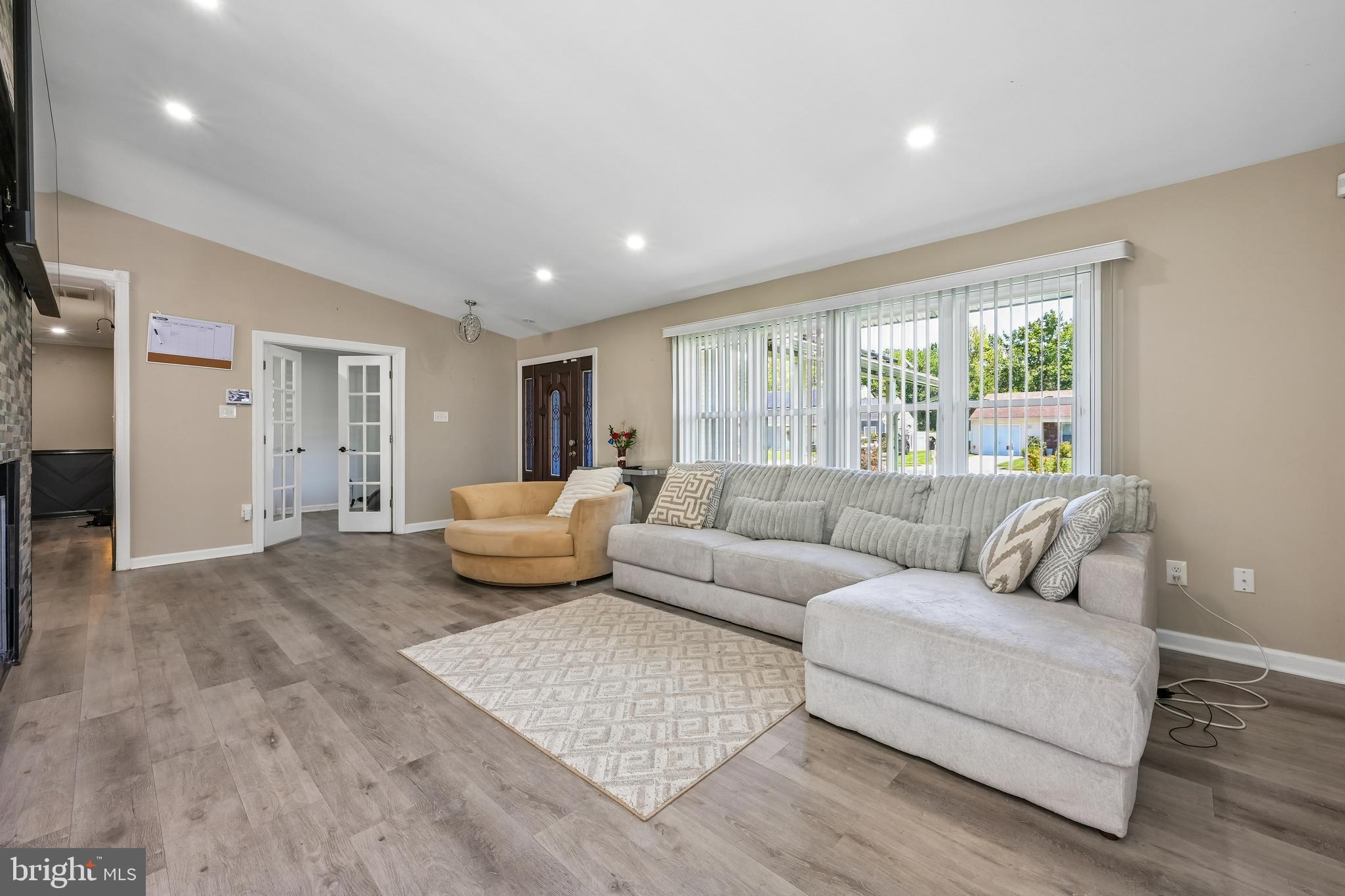 132 ARBOR MEADOW DRIVE
