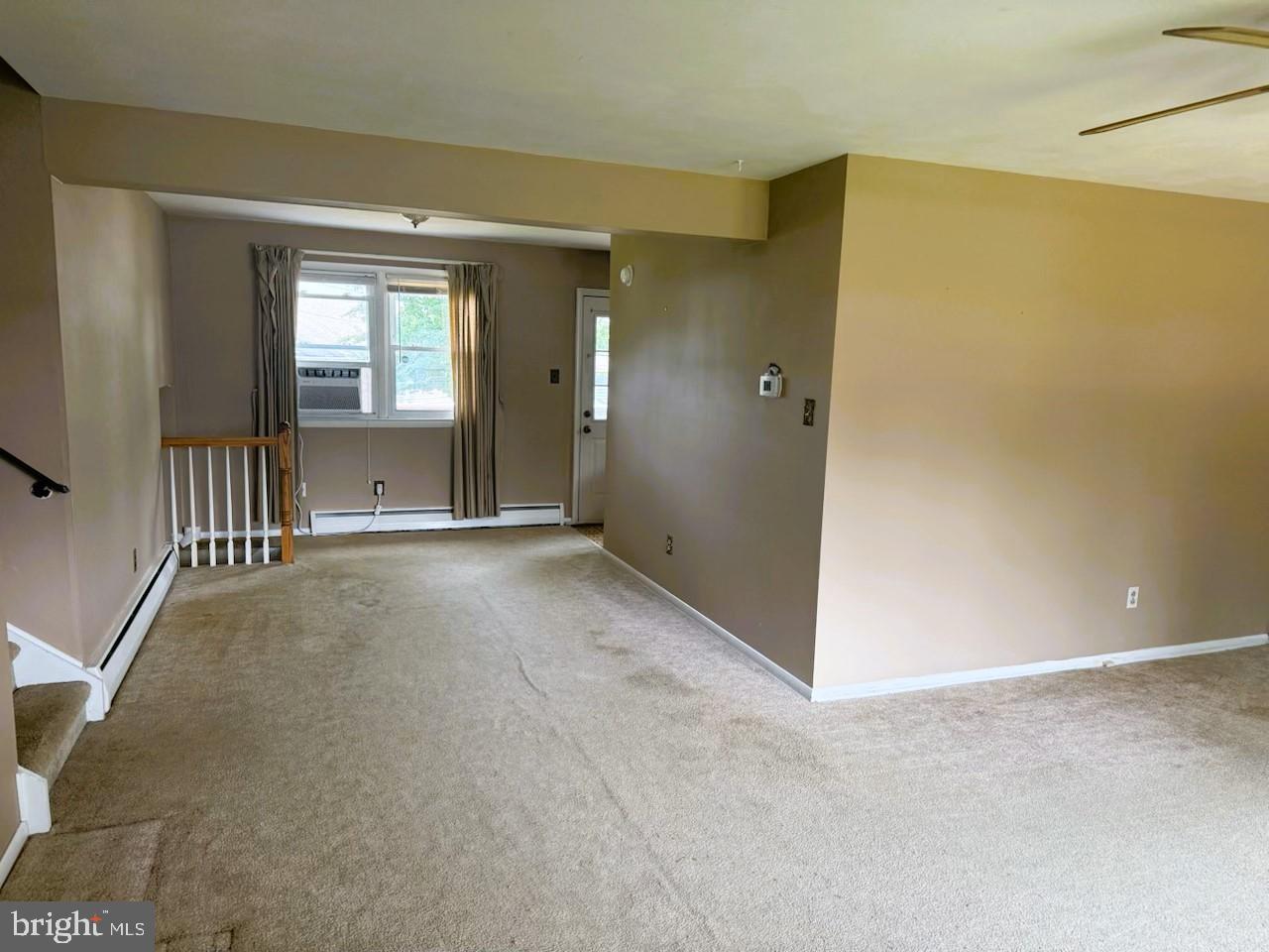 122 S DILLWYN ROAD