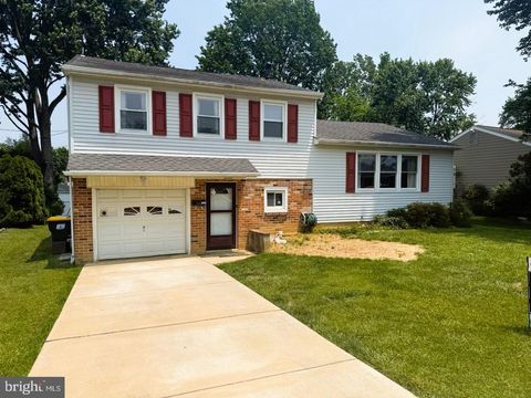 122 S DILLWYN ROAD NEWARK DE 19711