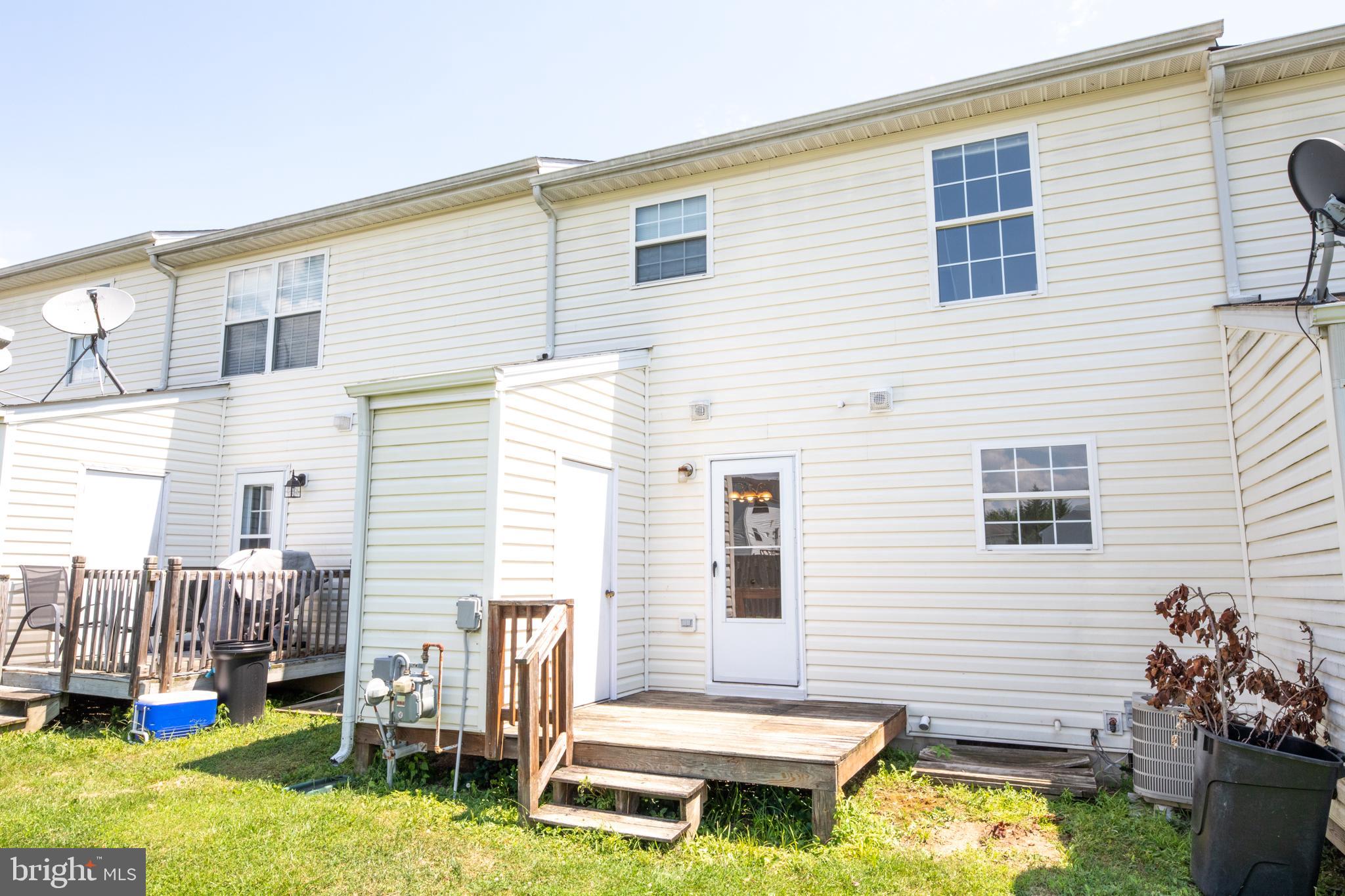 138 SURREY CLUB LANE