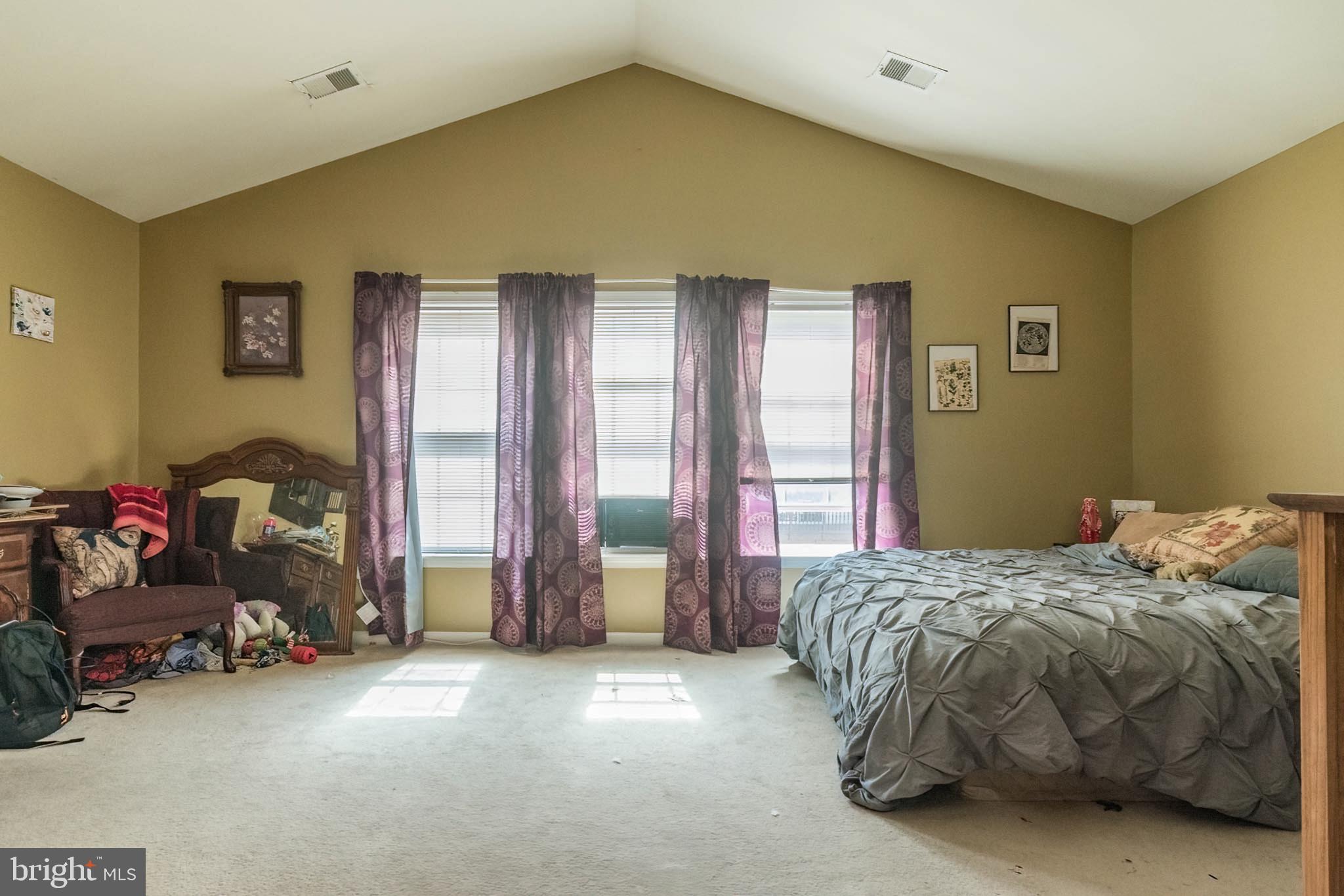 MANOR PARK - Residential