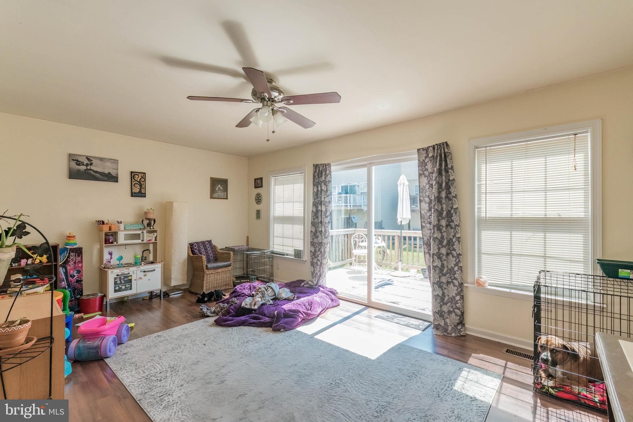 MANOR PARK - Residential