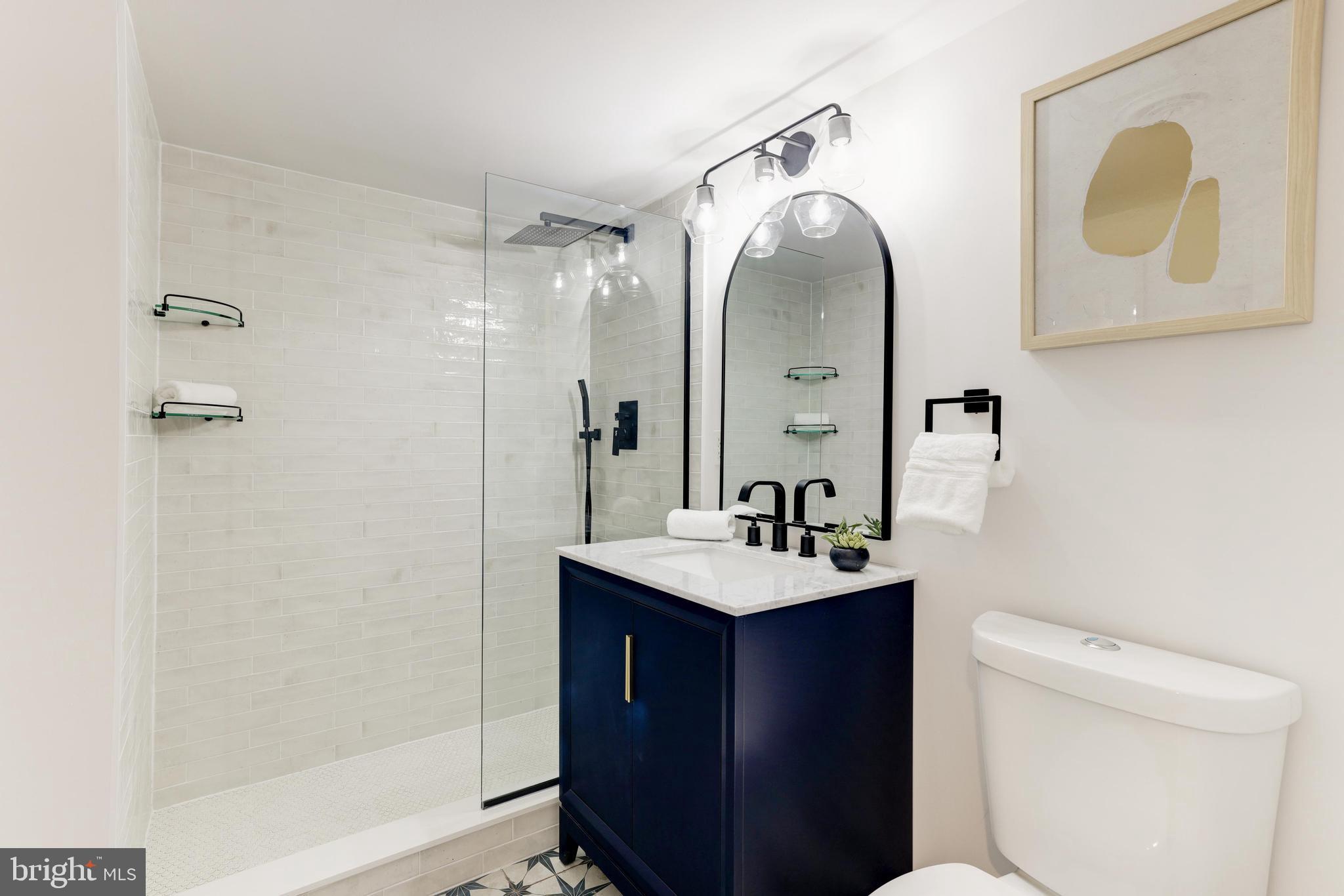 CARDEROCK SPRINGS - Residential