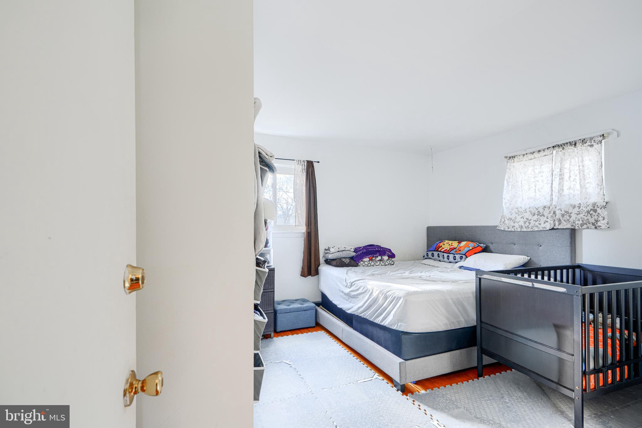 CATONSVILLE MANOR - Residential