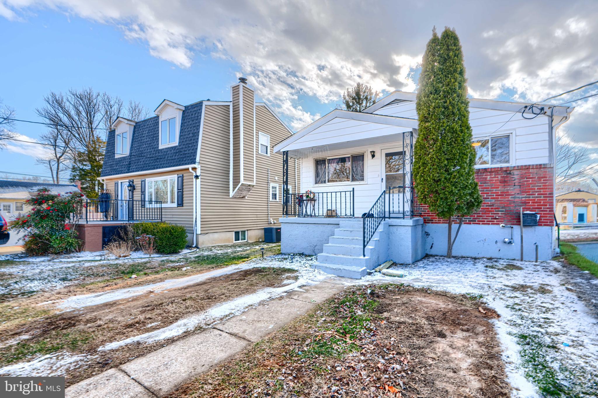 CATONSVILLE MANOR - Residential