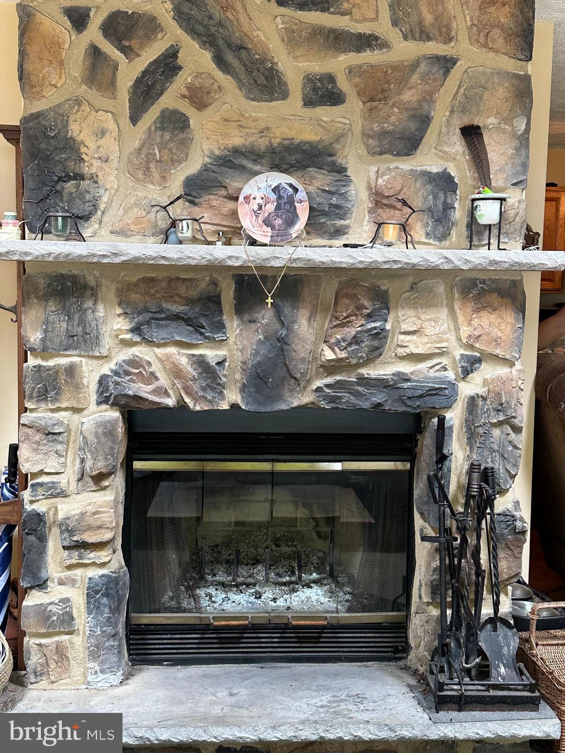 ARROWHEAD LAKE - Residential