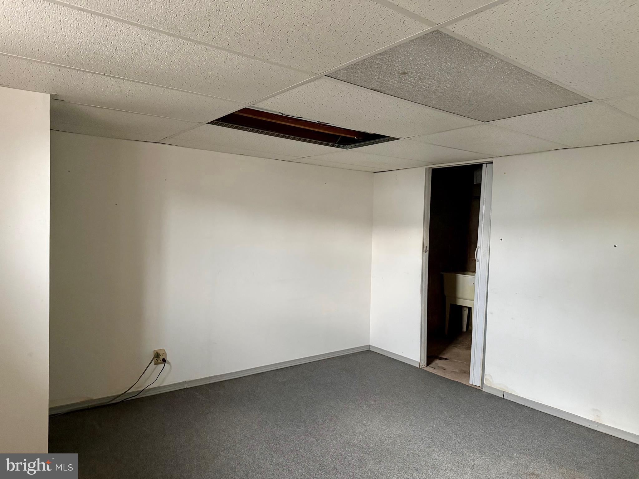 WHITPAIN HILLS - Residential