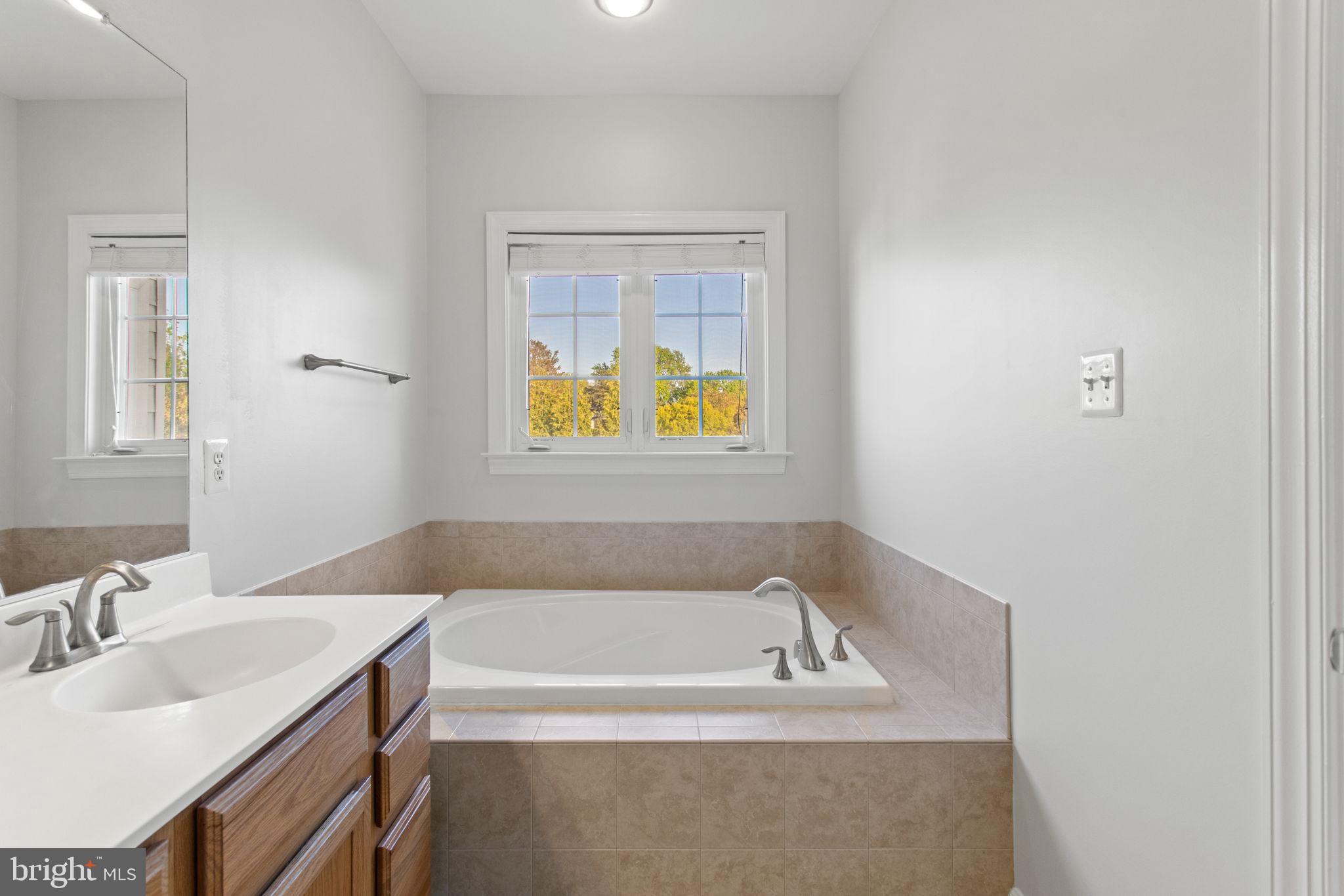 VILLAGES OF URBANA - Residential