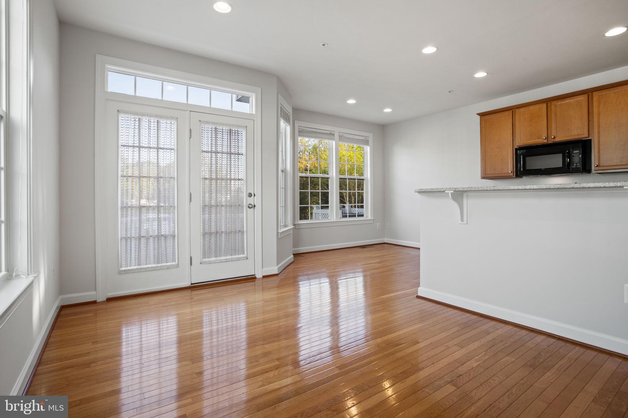 VILLAGES OF URBANA - Residential