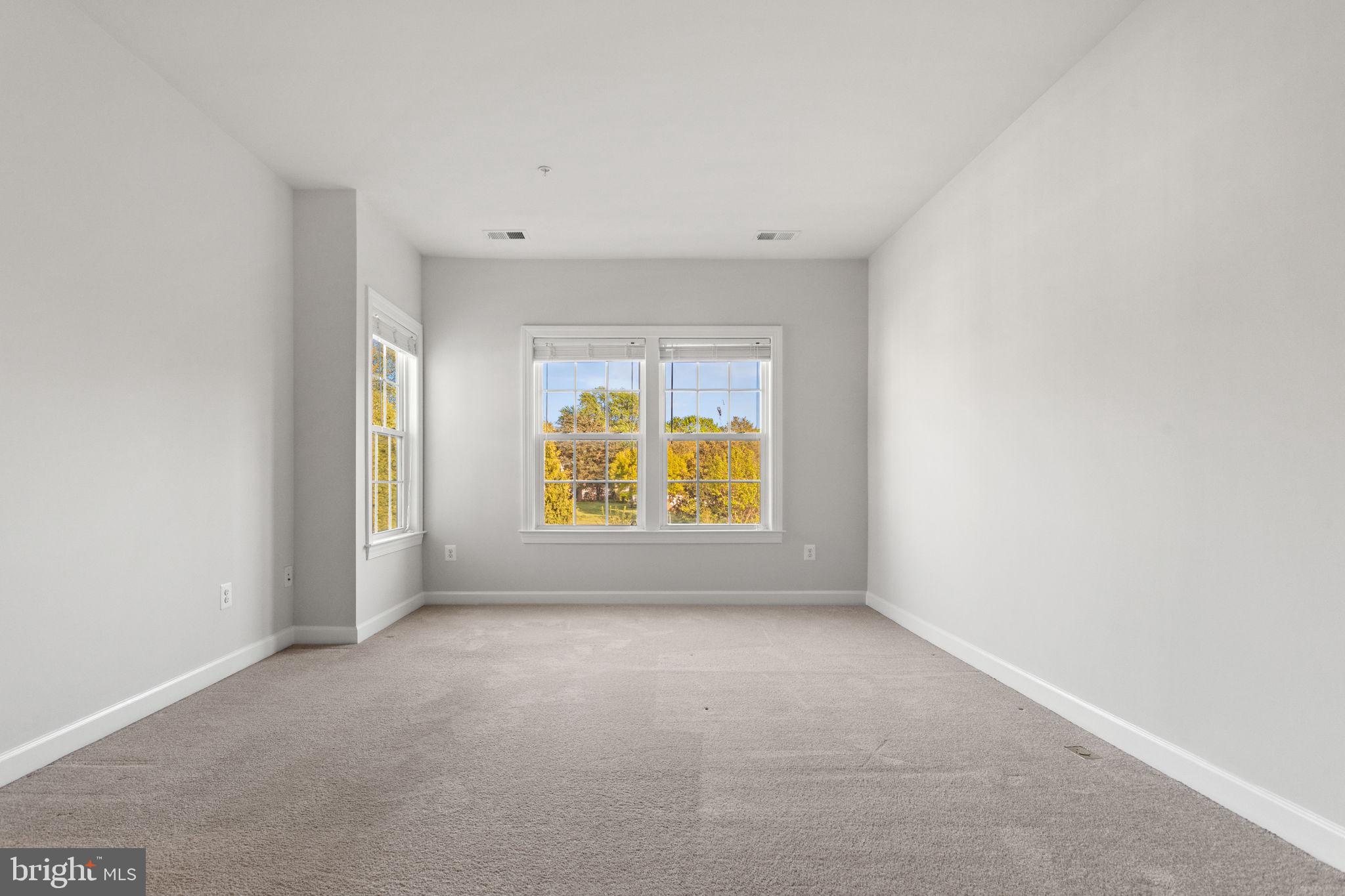 VILLAGES OF URBANA - Residential