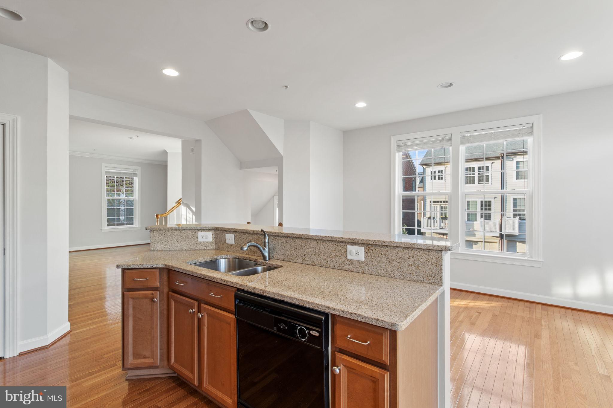 VILLAGES OF URBANA - Residential