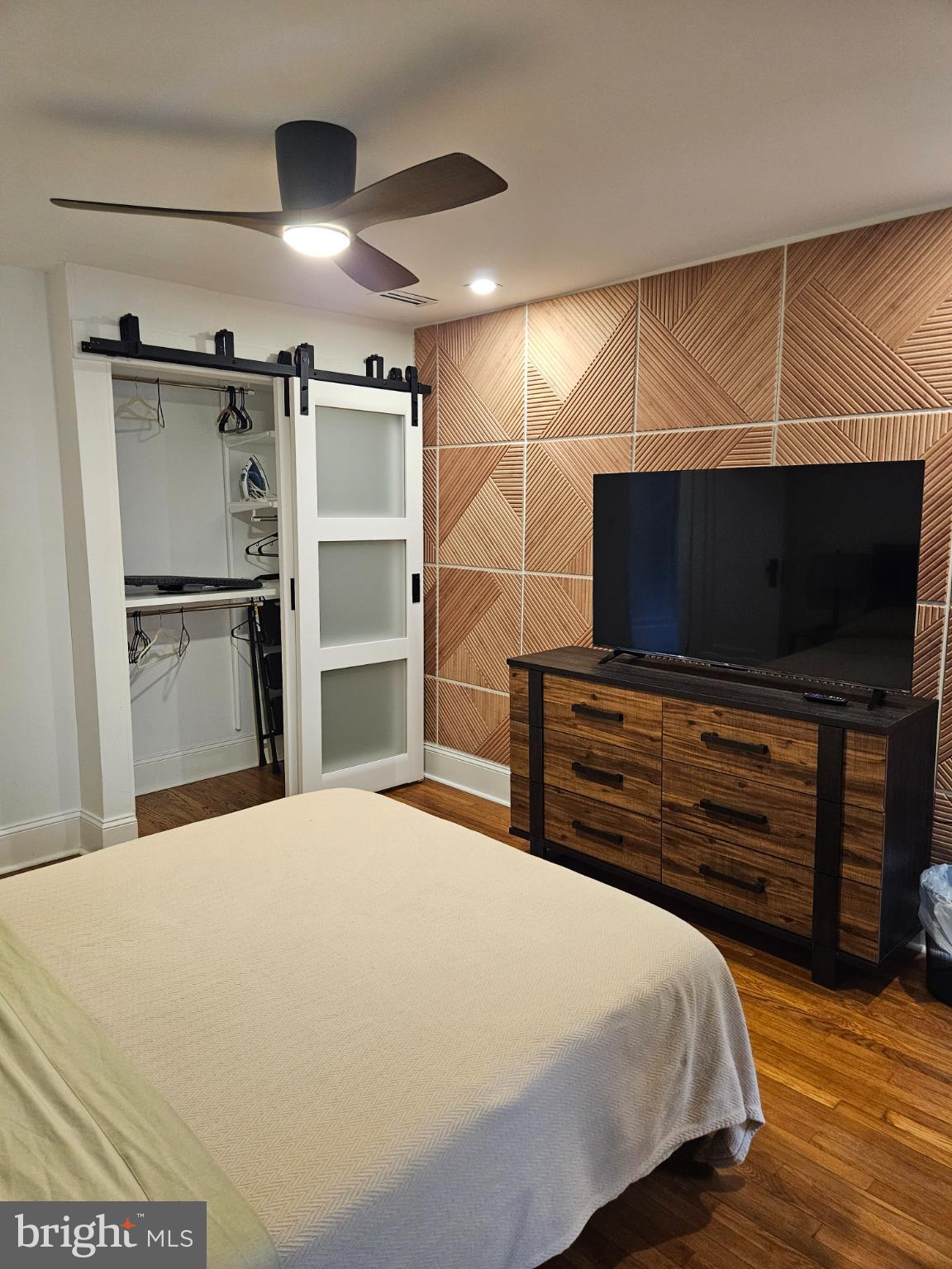 TROLLEY SQUARE - Residential