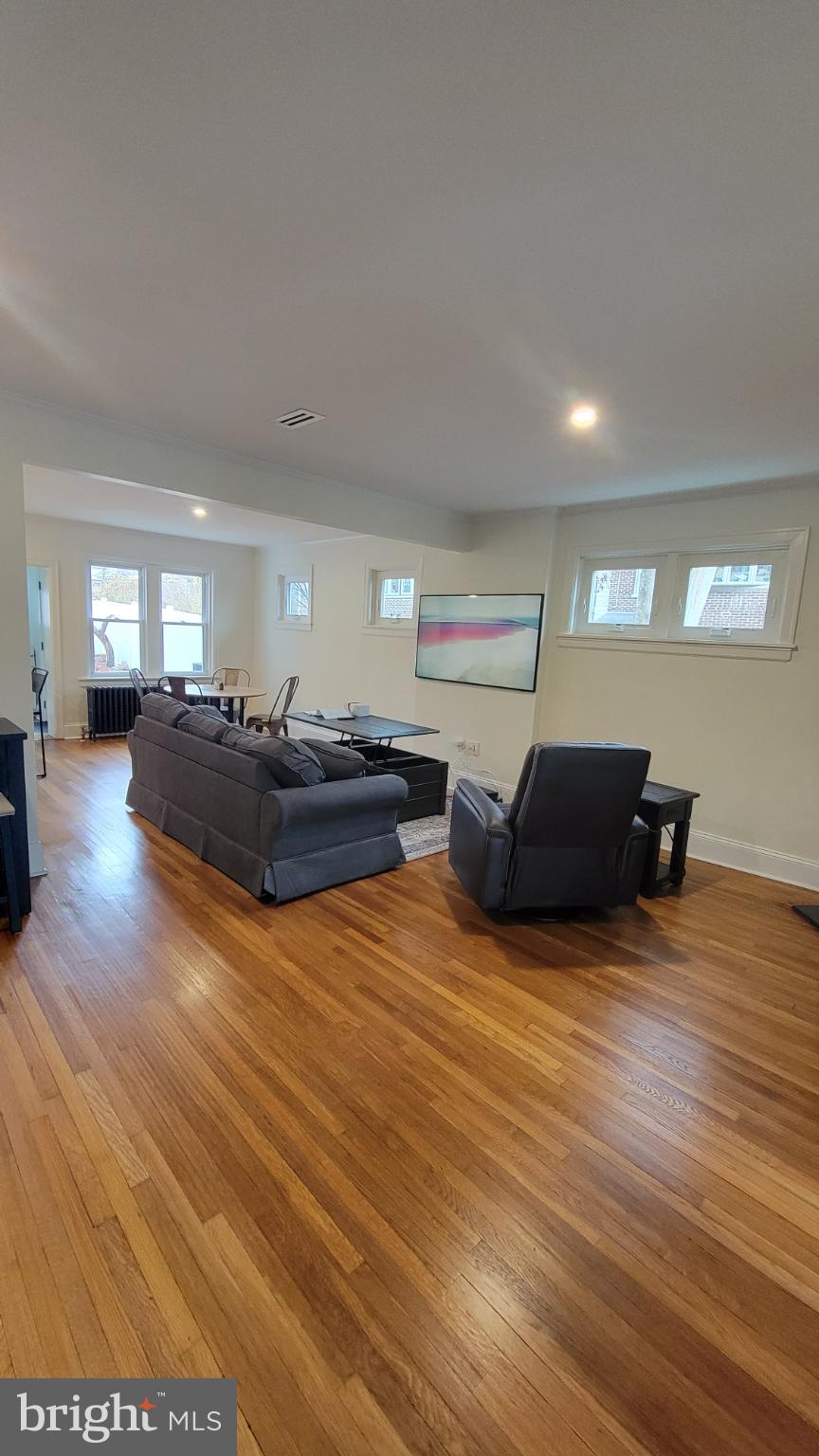 TROLLEY SQUARE - Residential