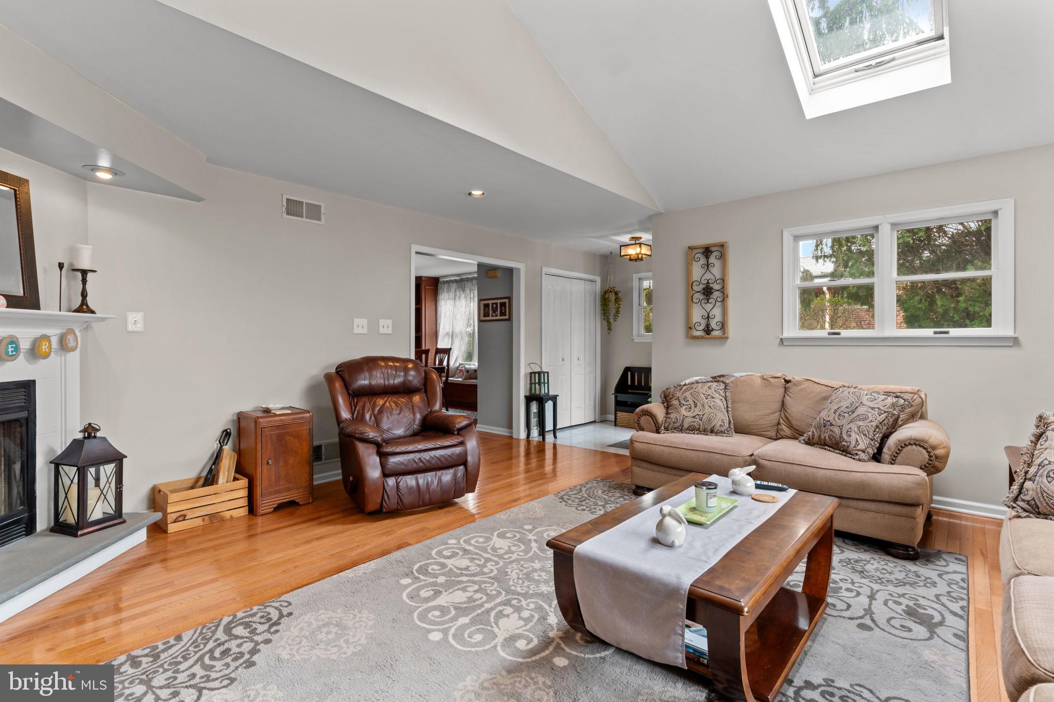 BURHOLME - Residential