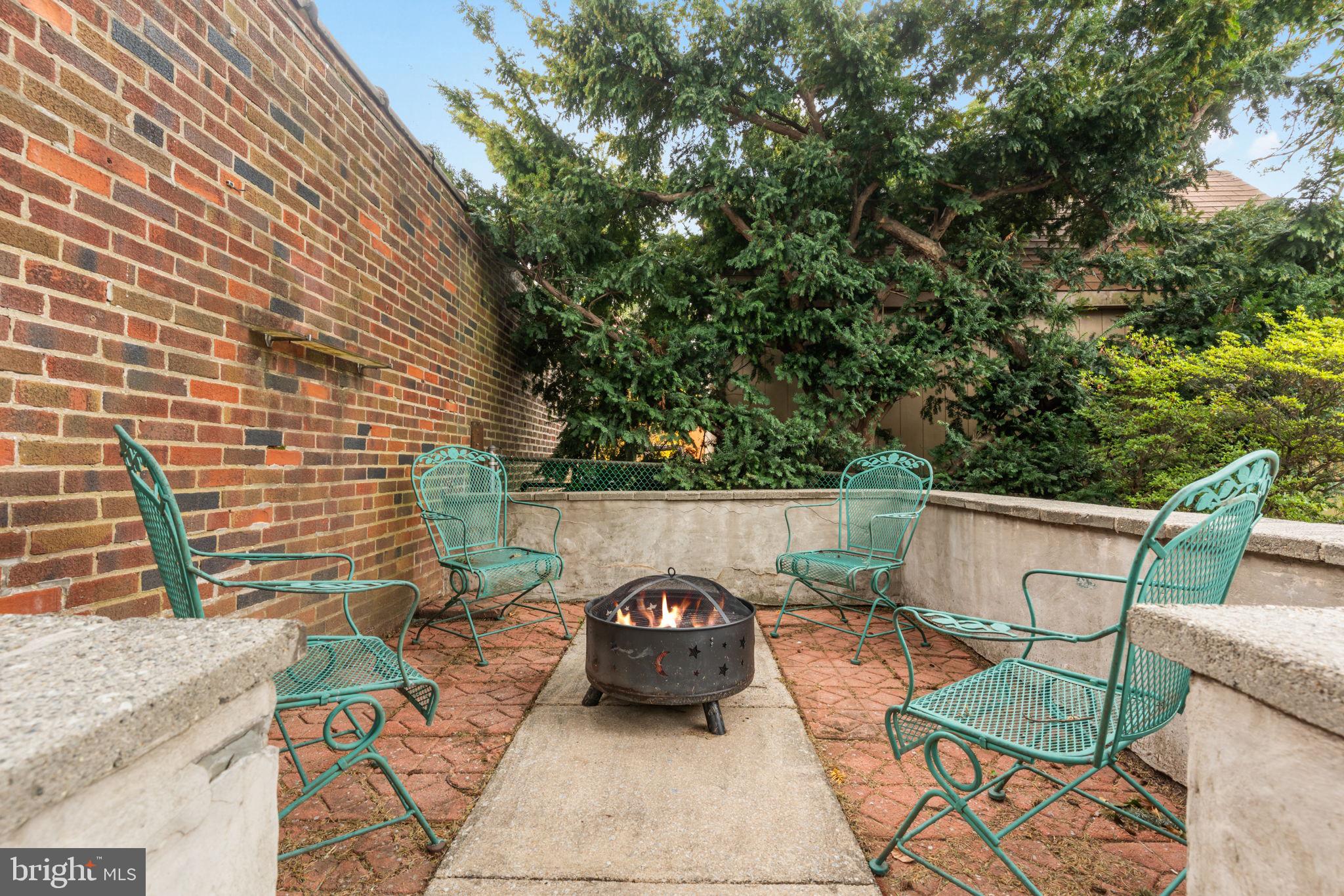 BURHOLME - Residential