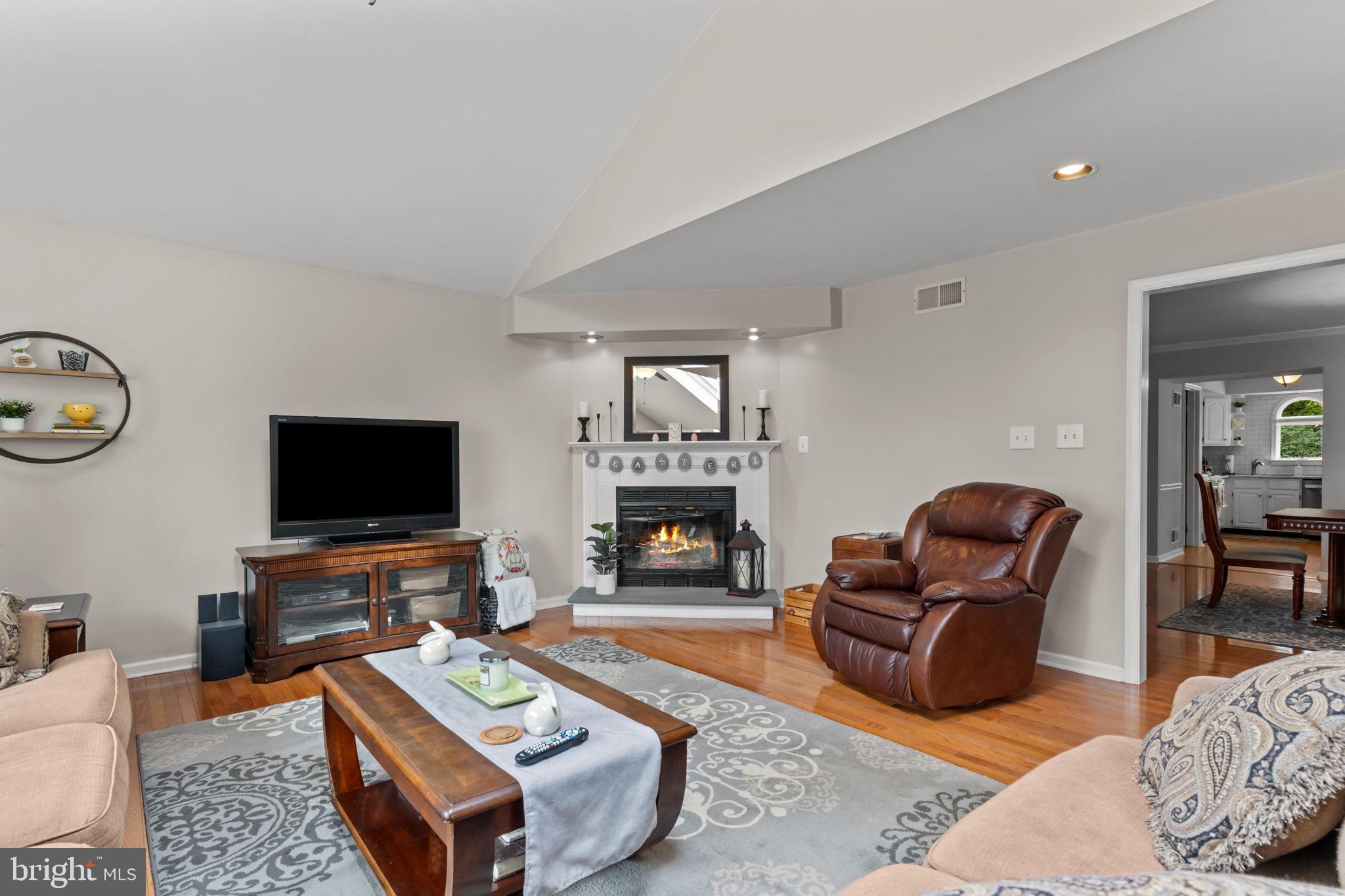 BURHOLME - Residential