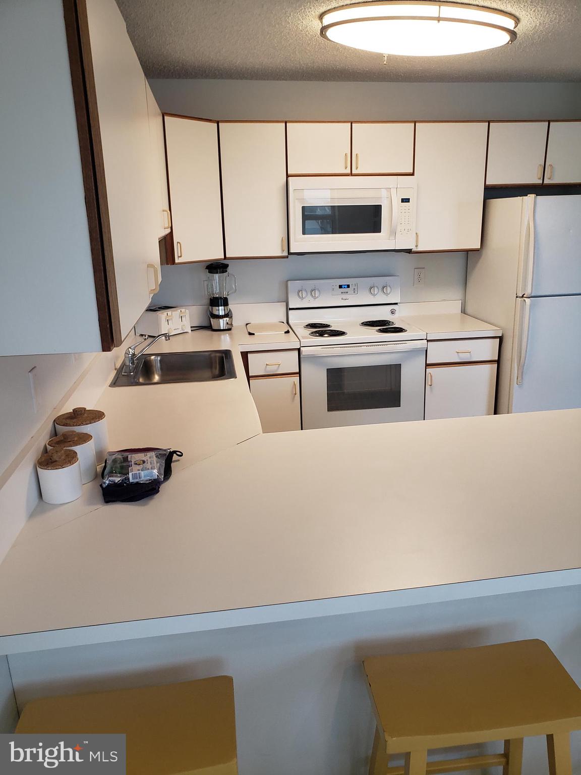 12108 COASTAL HIGHWAY 404