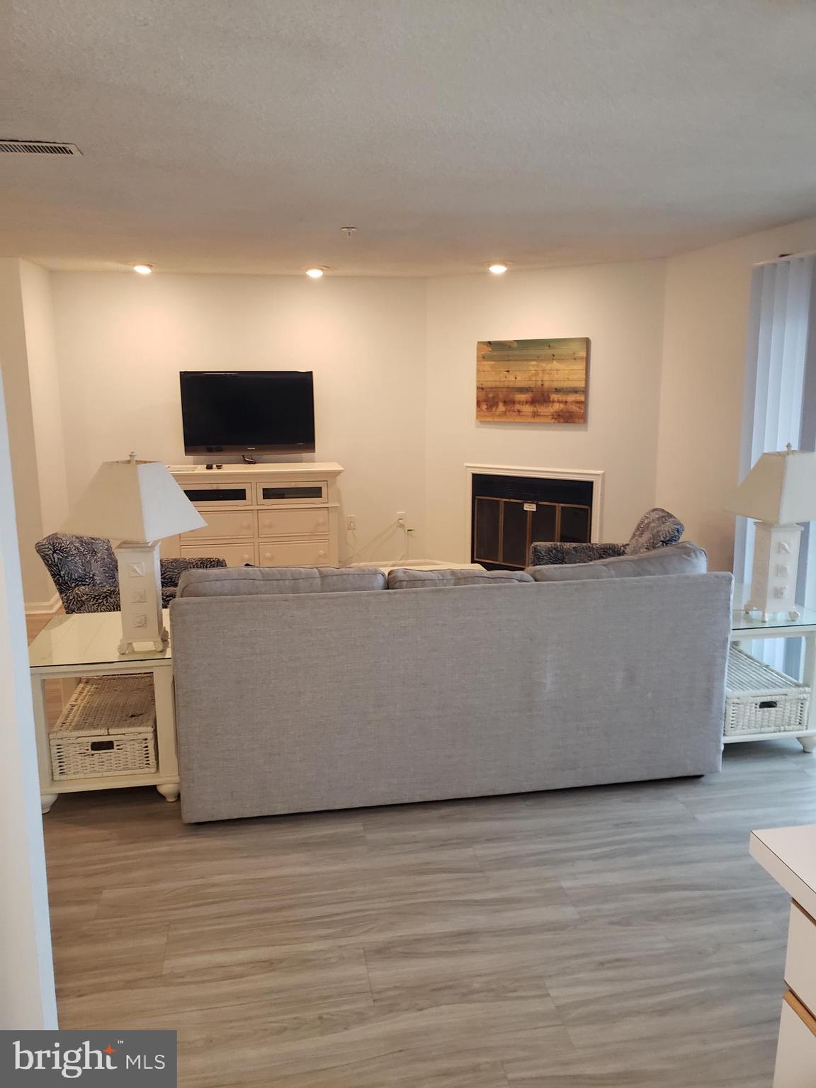 12108 COASTAL HIGHWAY 404