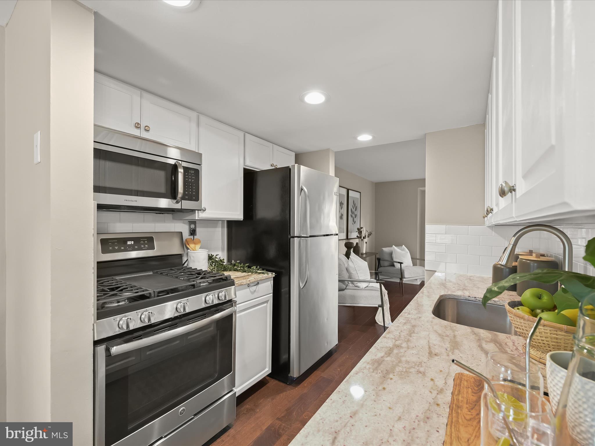 VILLAGE OF HARPERS CHOICE - Residential