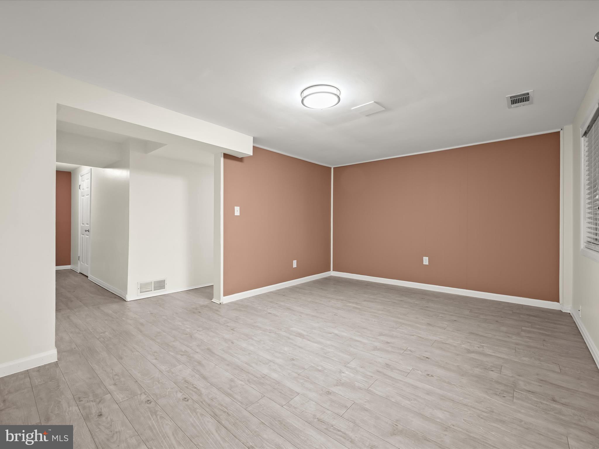 VILLAGE OF HARPERS CHOICE - Residential