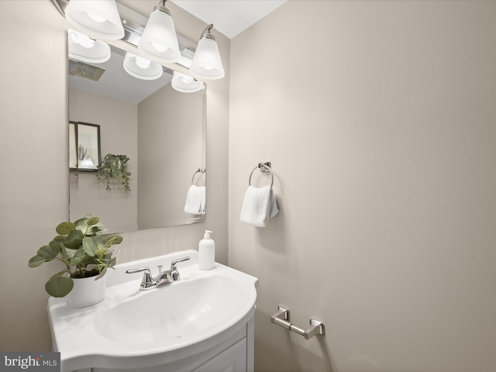 VILLAGE OF HARPERS CHOICE - Residential