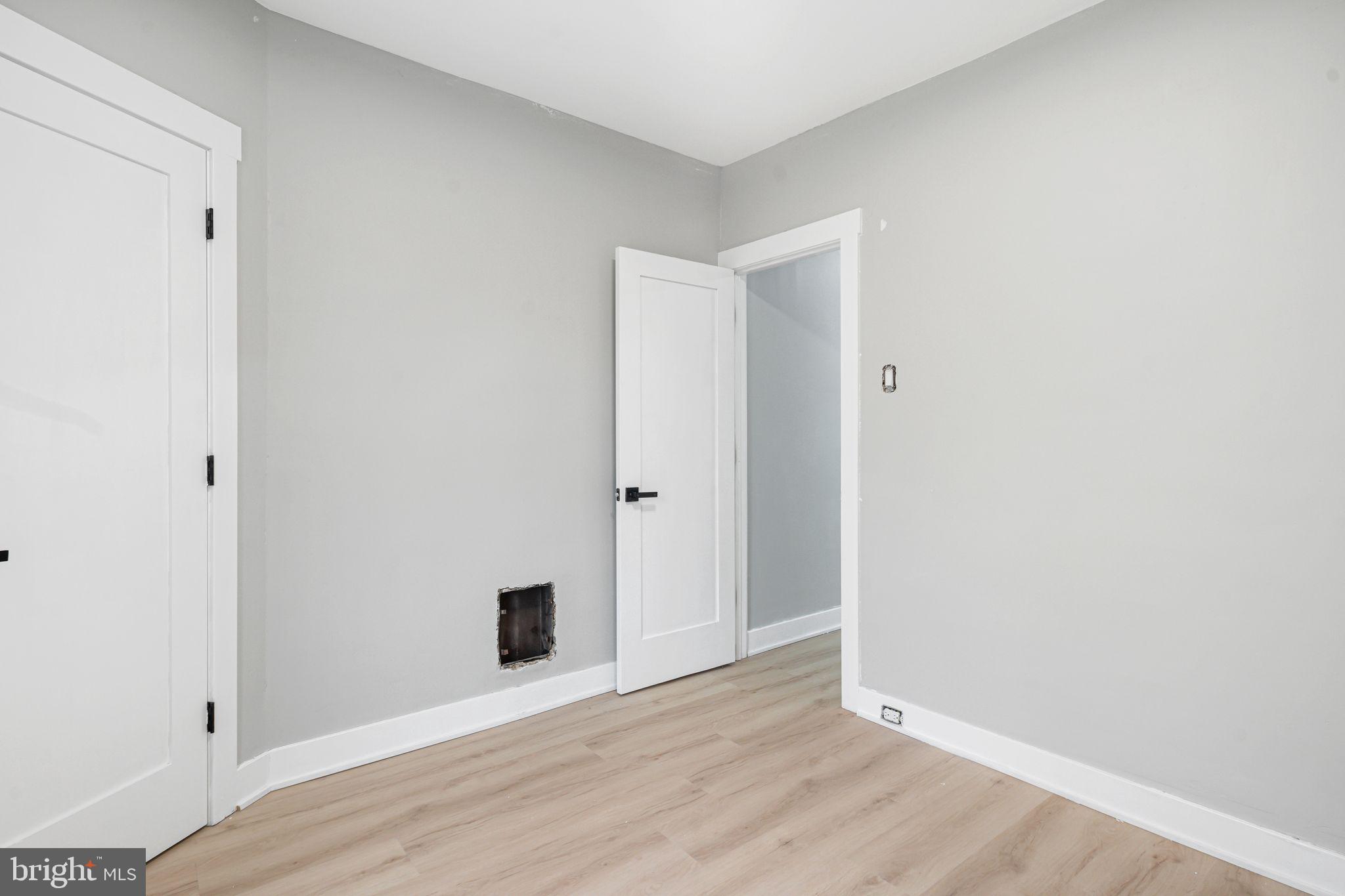 MANAYUNK - Residential Lease