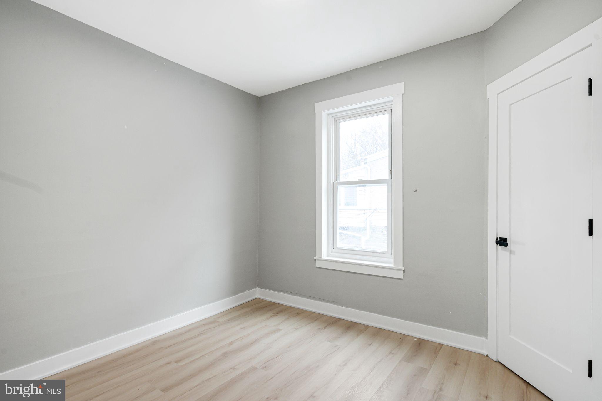 MANAYUNK - Residential Lease