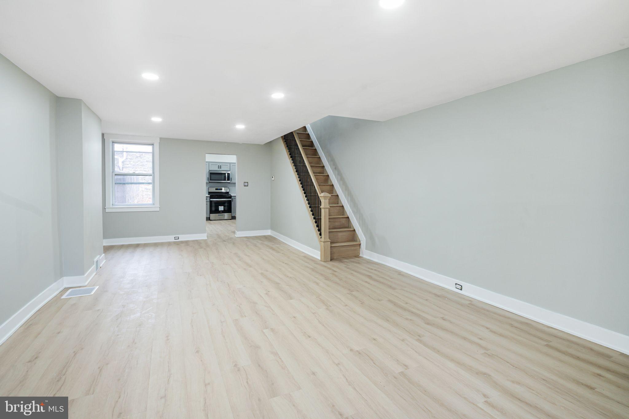 MANAYUNK - Residential Lease