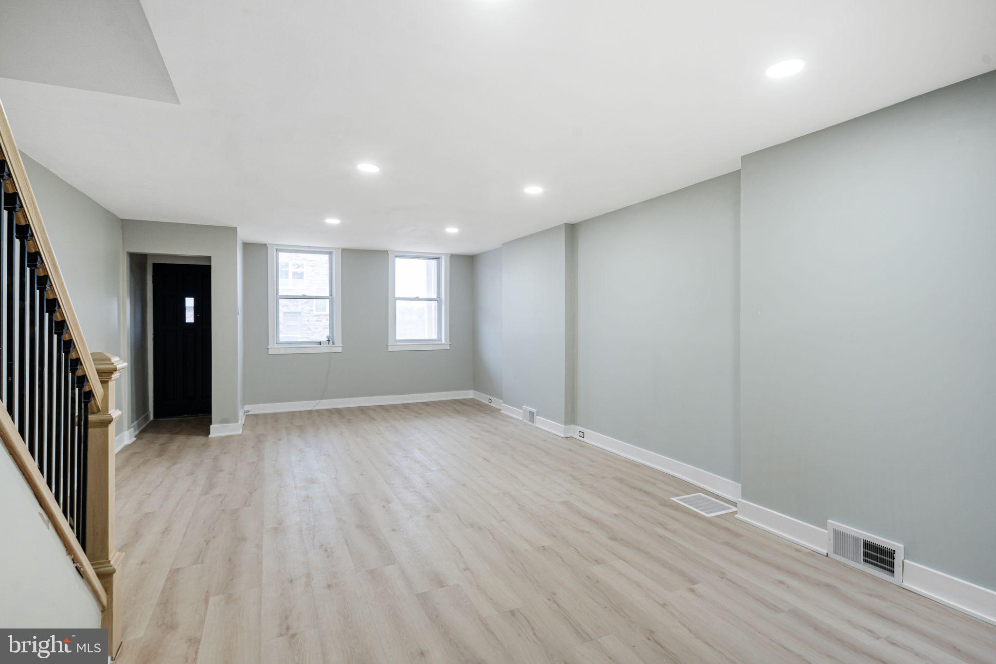 MANAYUNK - Residential Lease