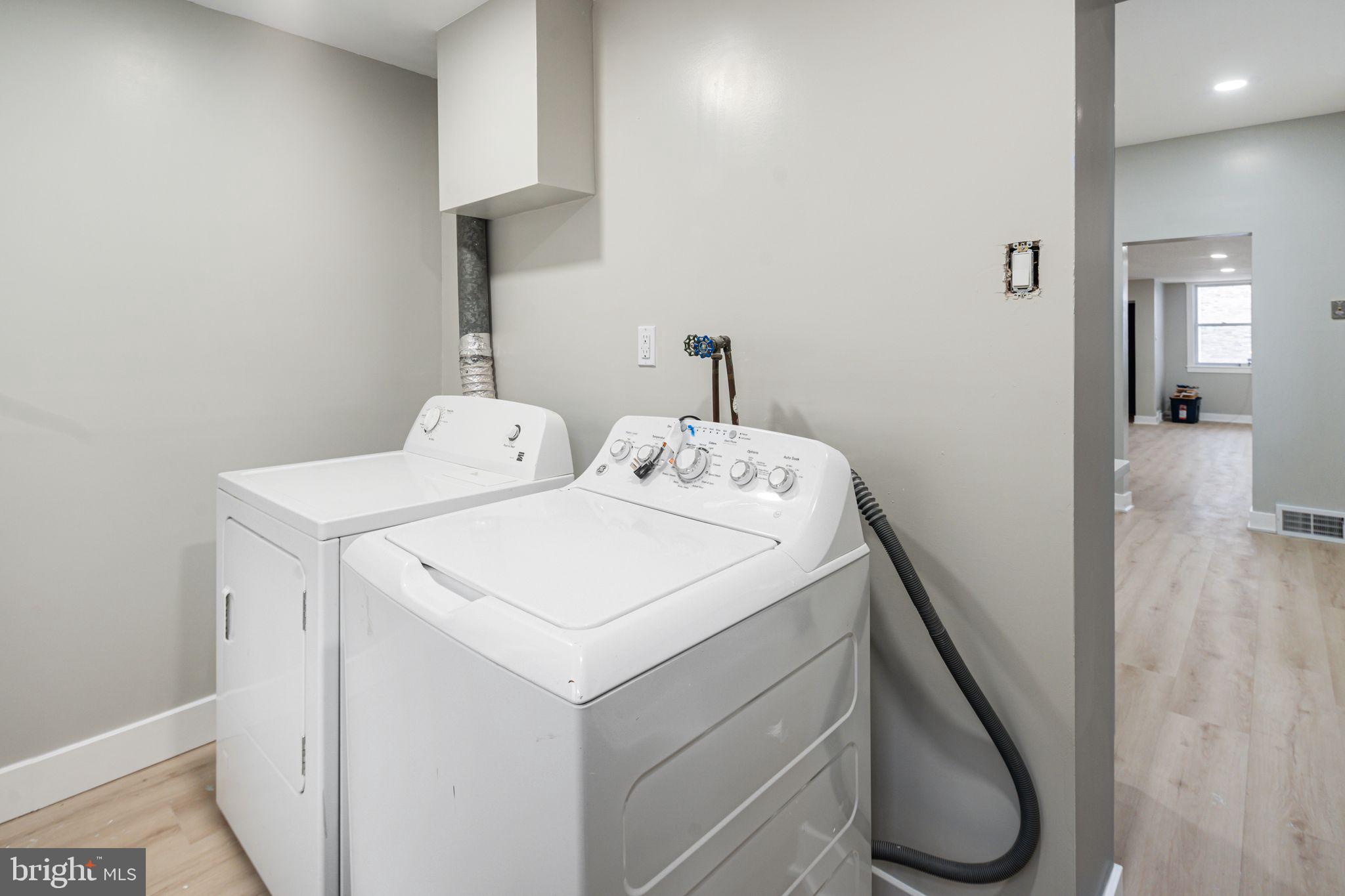 MANAYUNK - Residential Lease