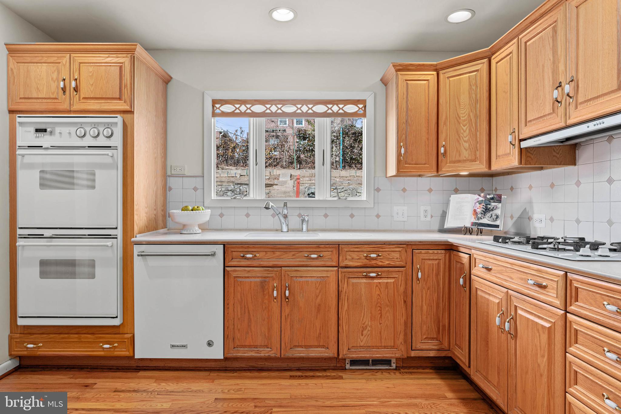 PADDOCK FARMS - Residential