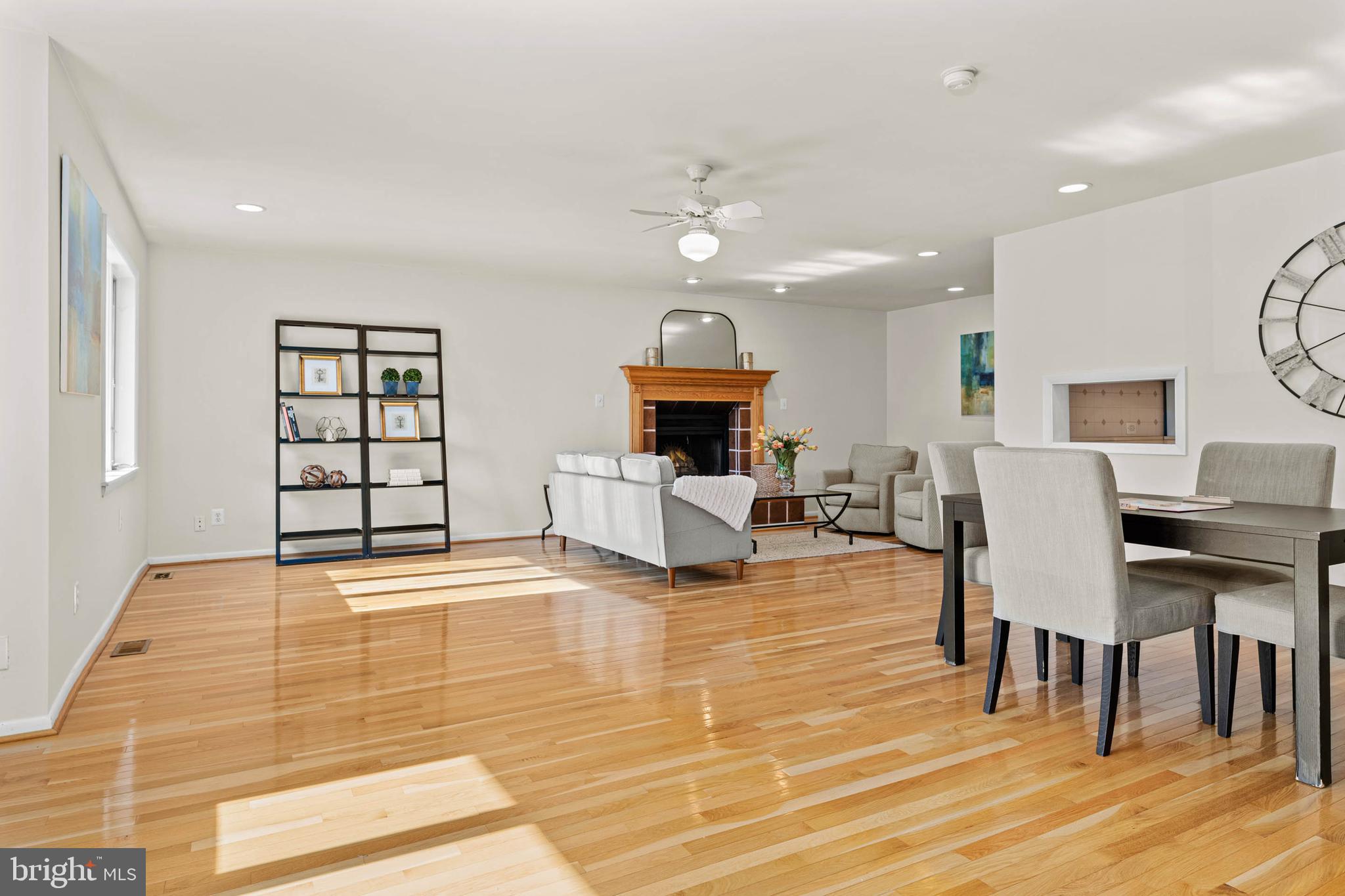 PADDOCK FARMS - Residential