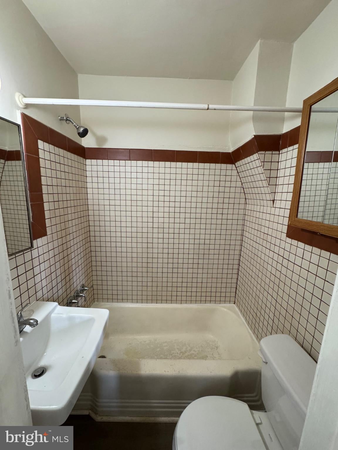 245 S BELVIDERE AVENUE 1ST FLR