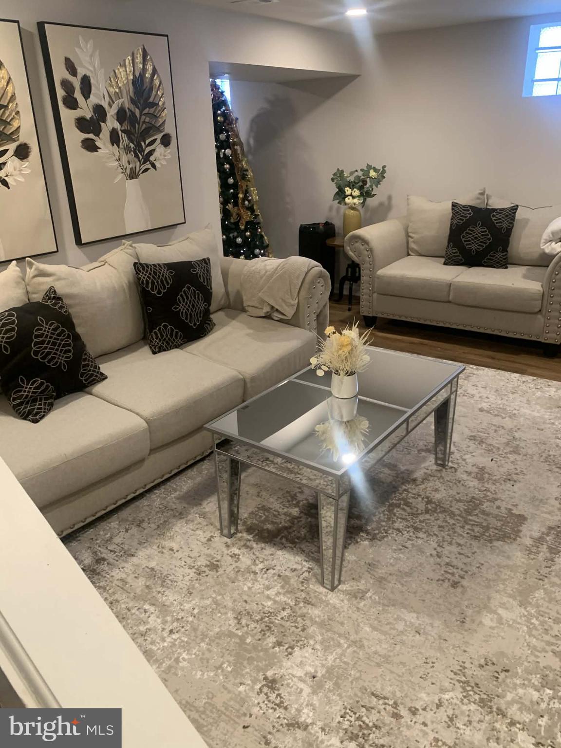 SILVER CREEK - Residential