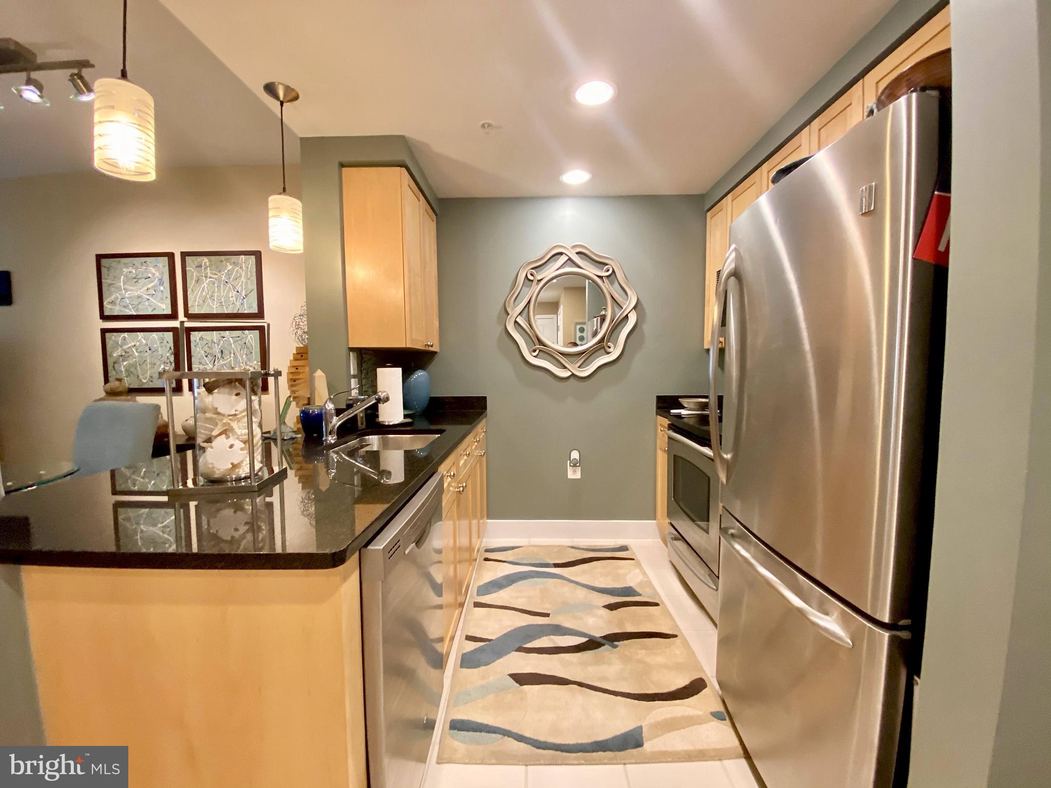 2001 15TH STREET N 514