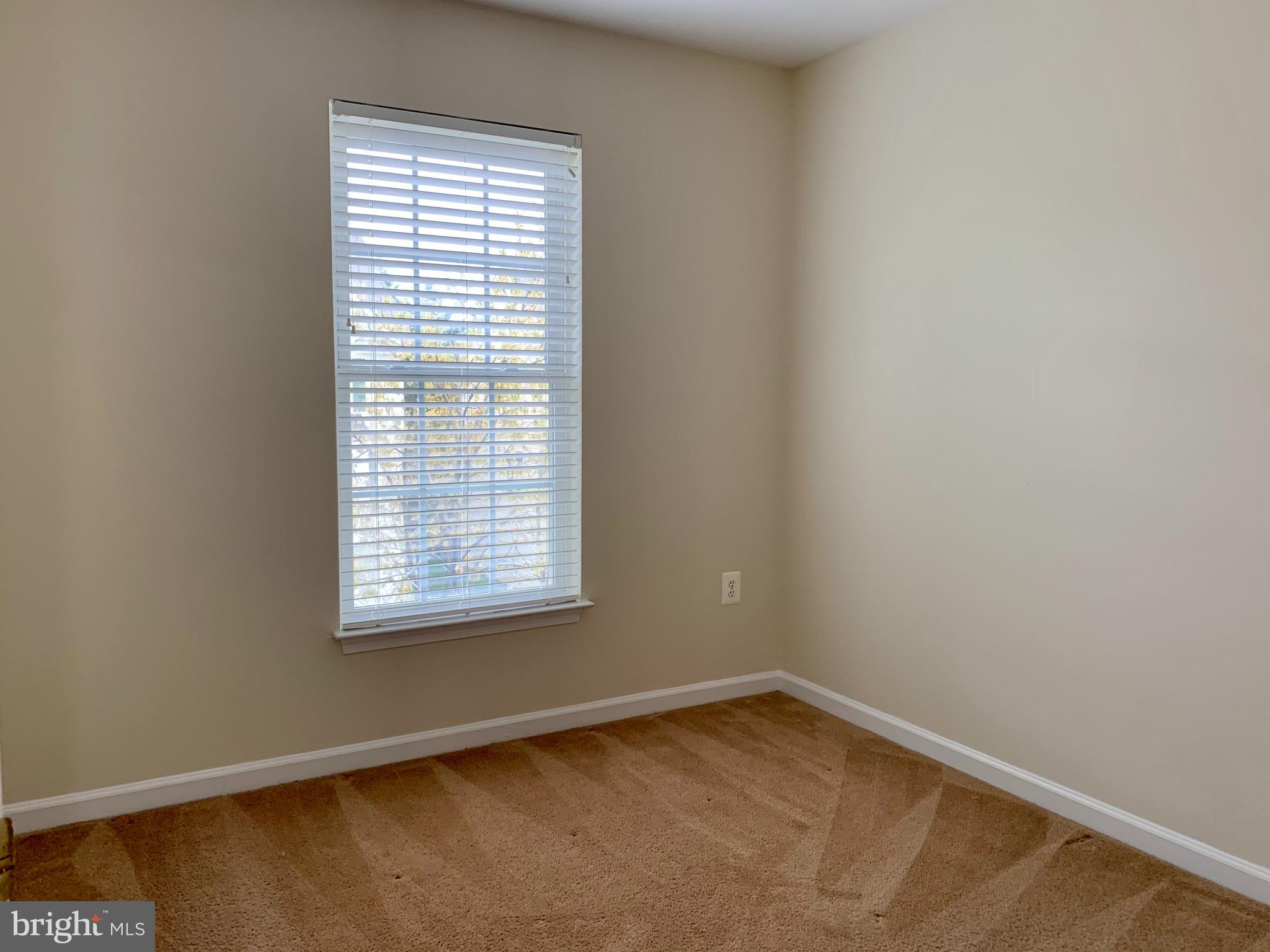 FAIRVIEW VILLAGE - Residential