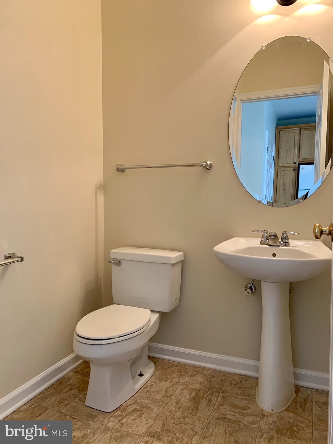 FAIRVIEW VILLAGE - Residential