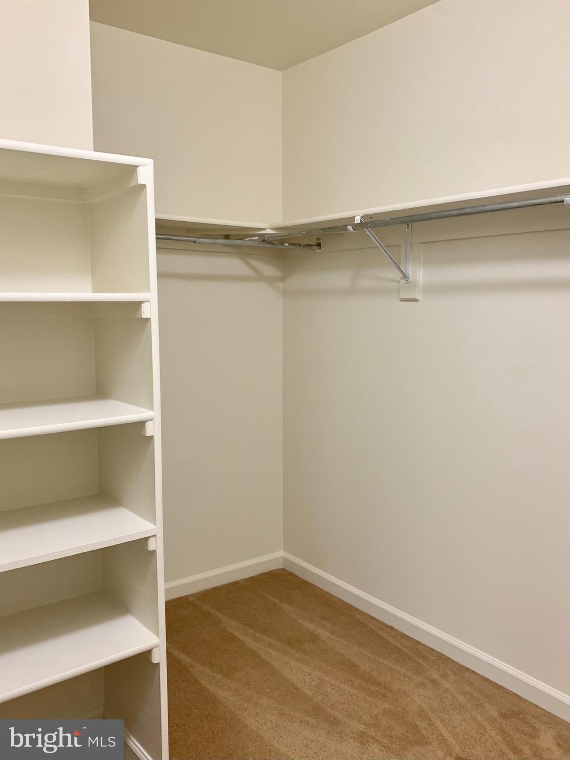 FAIRVIEW VILLAGE - Residential