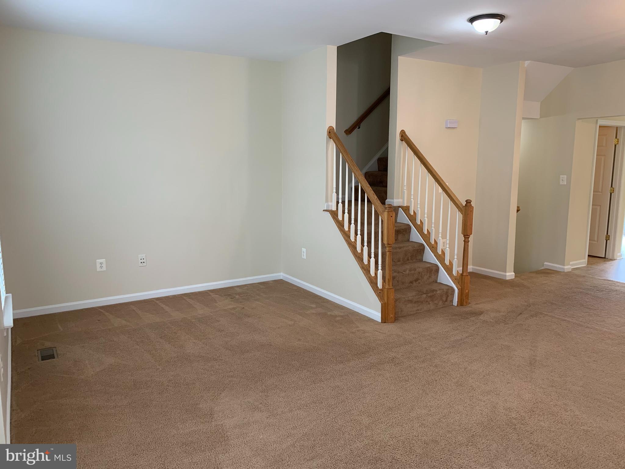 FAIRVIEW VILLAGE - Residential