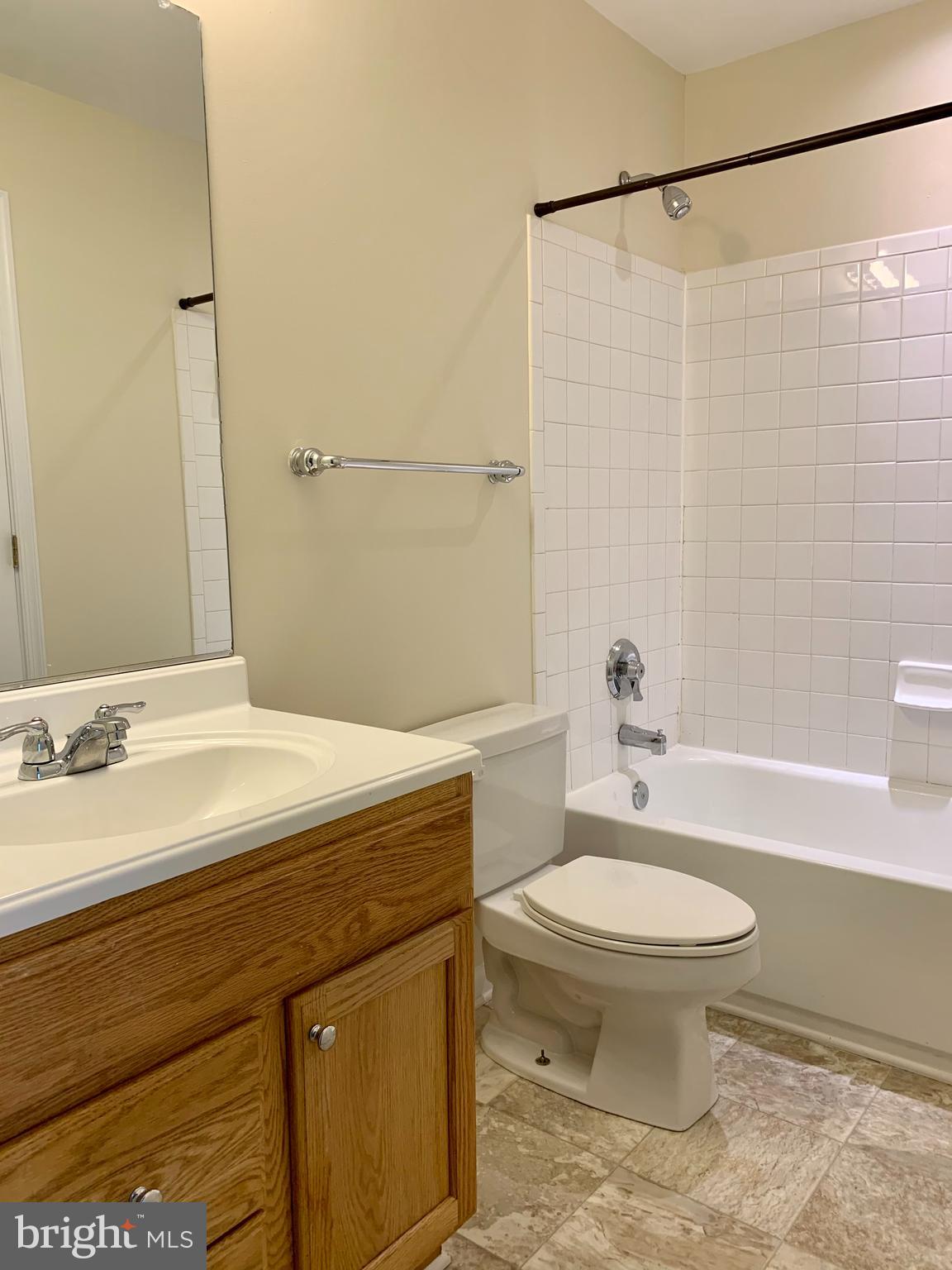 FAIRVIEW VILLAGE - Residential