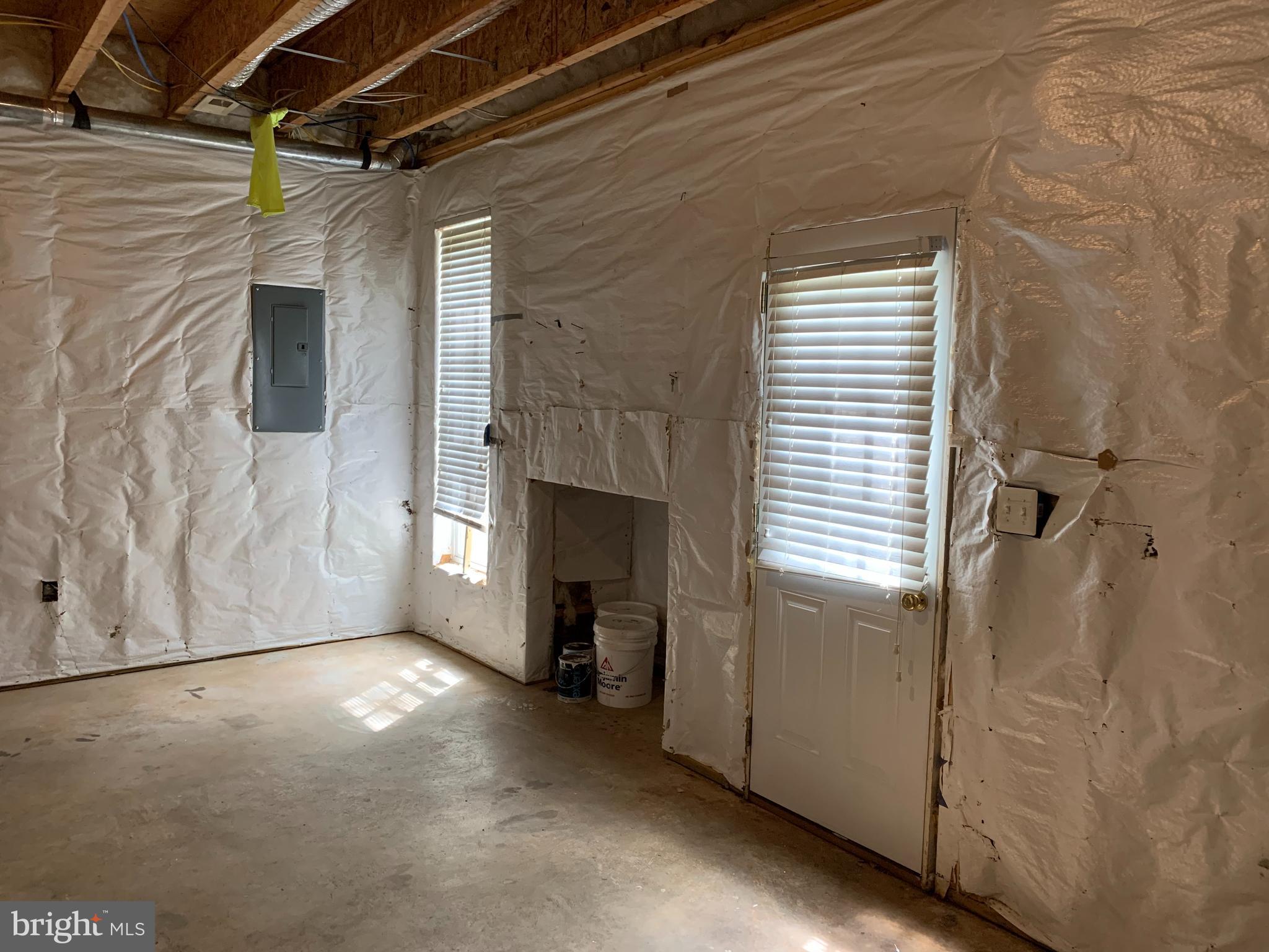 FAIRVIEW VILLAGE - Residential