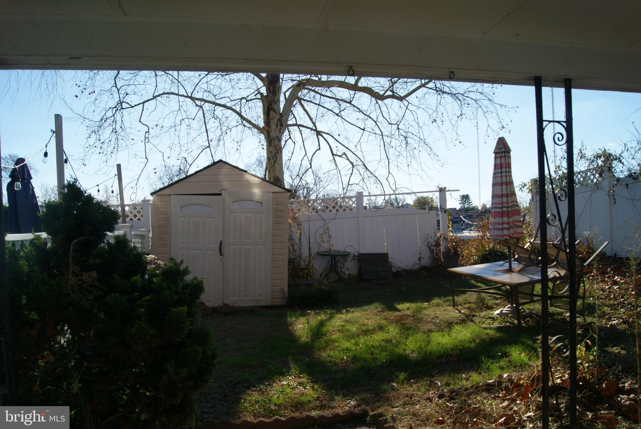 ROXBOROUGH - Residential