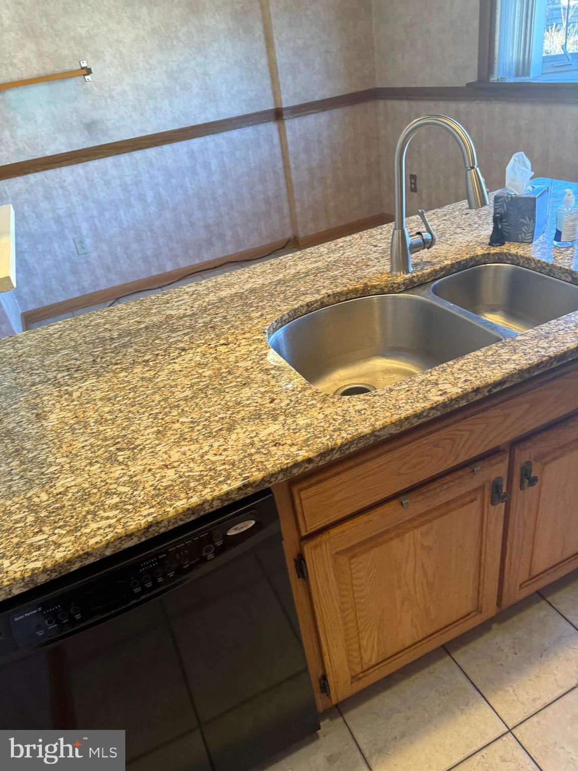 ROXBOROUGH - Residential