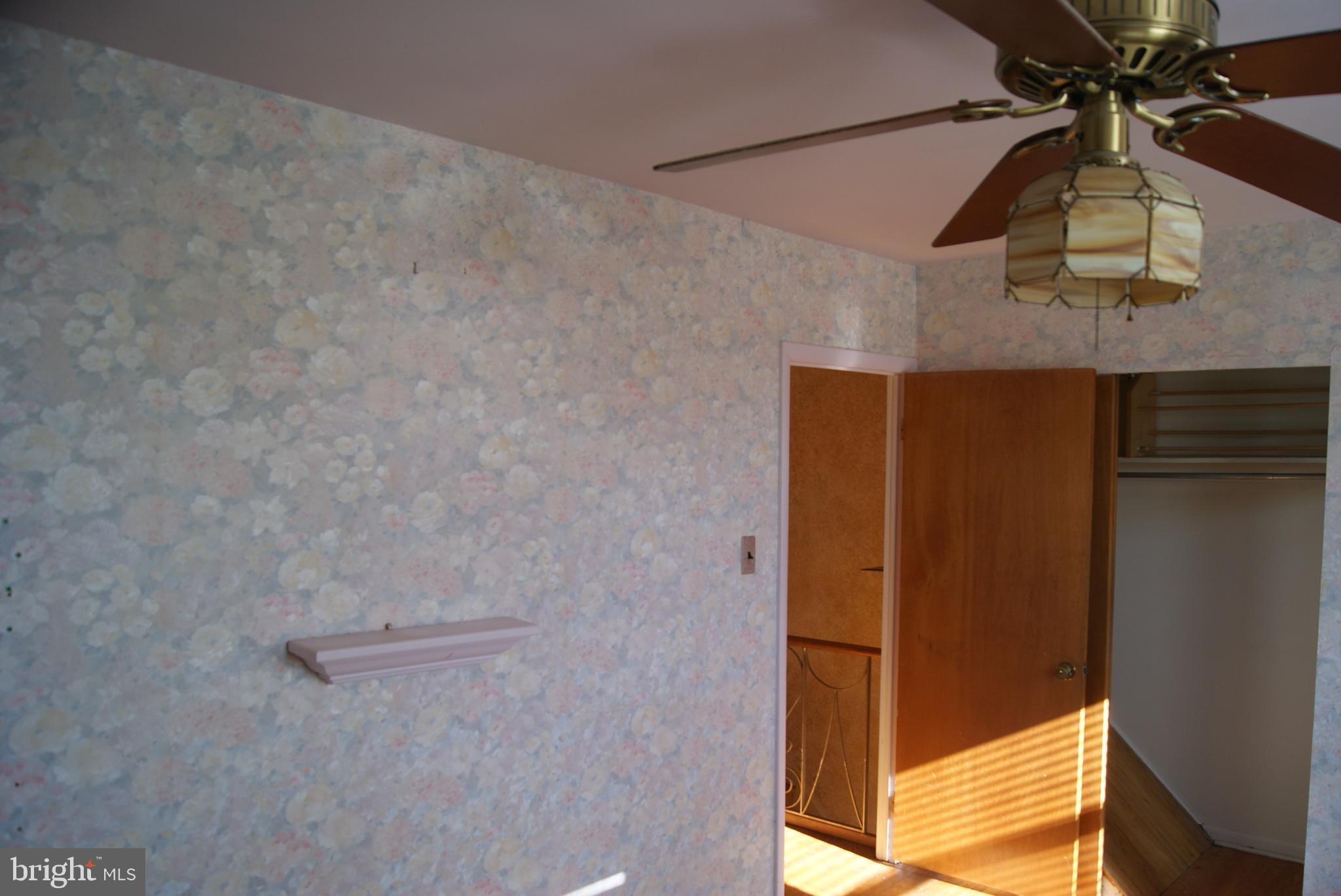 ROXBOROUGH - Residential