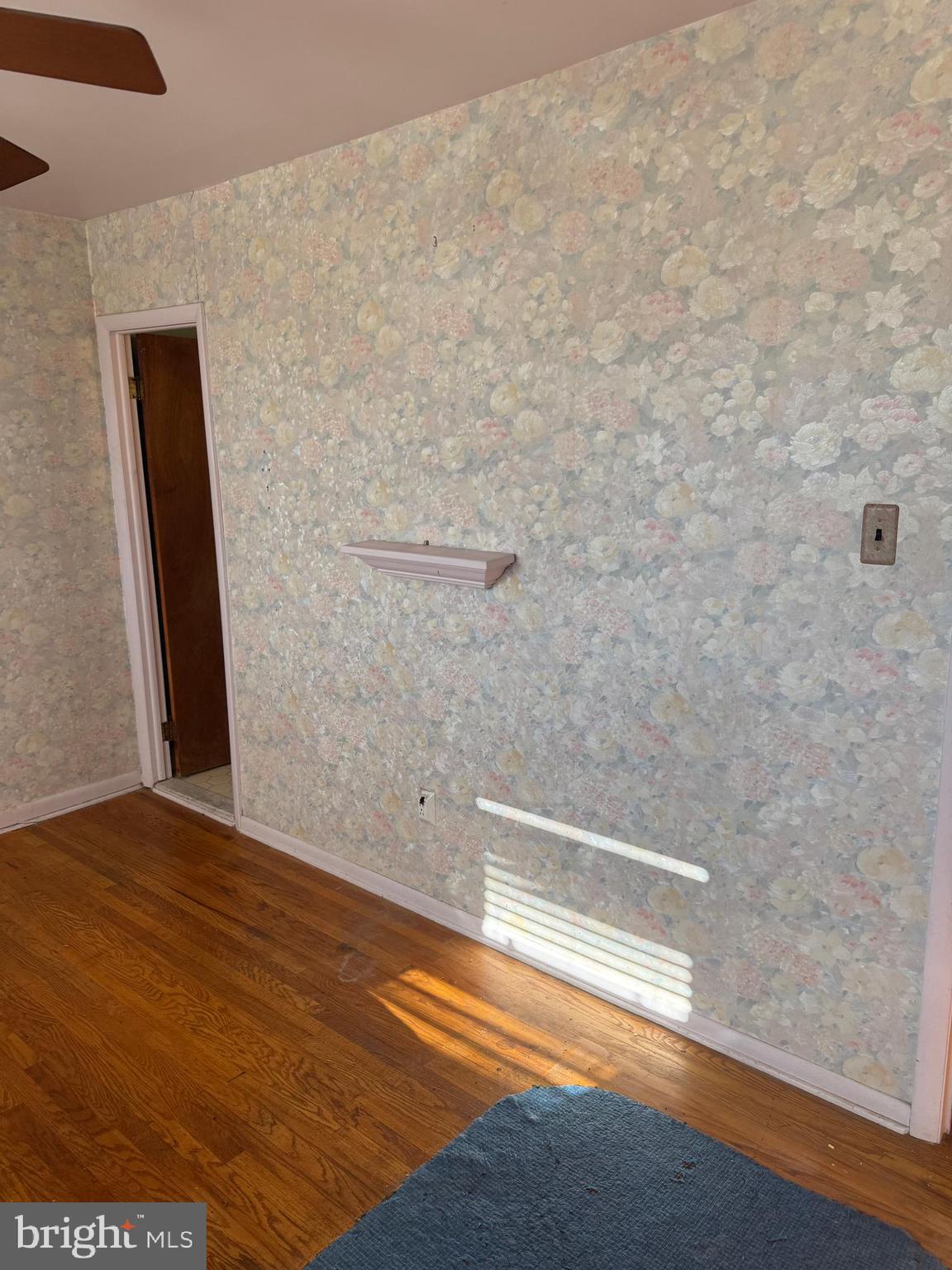 ROXBOROUGH - Residential