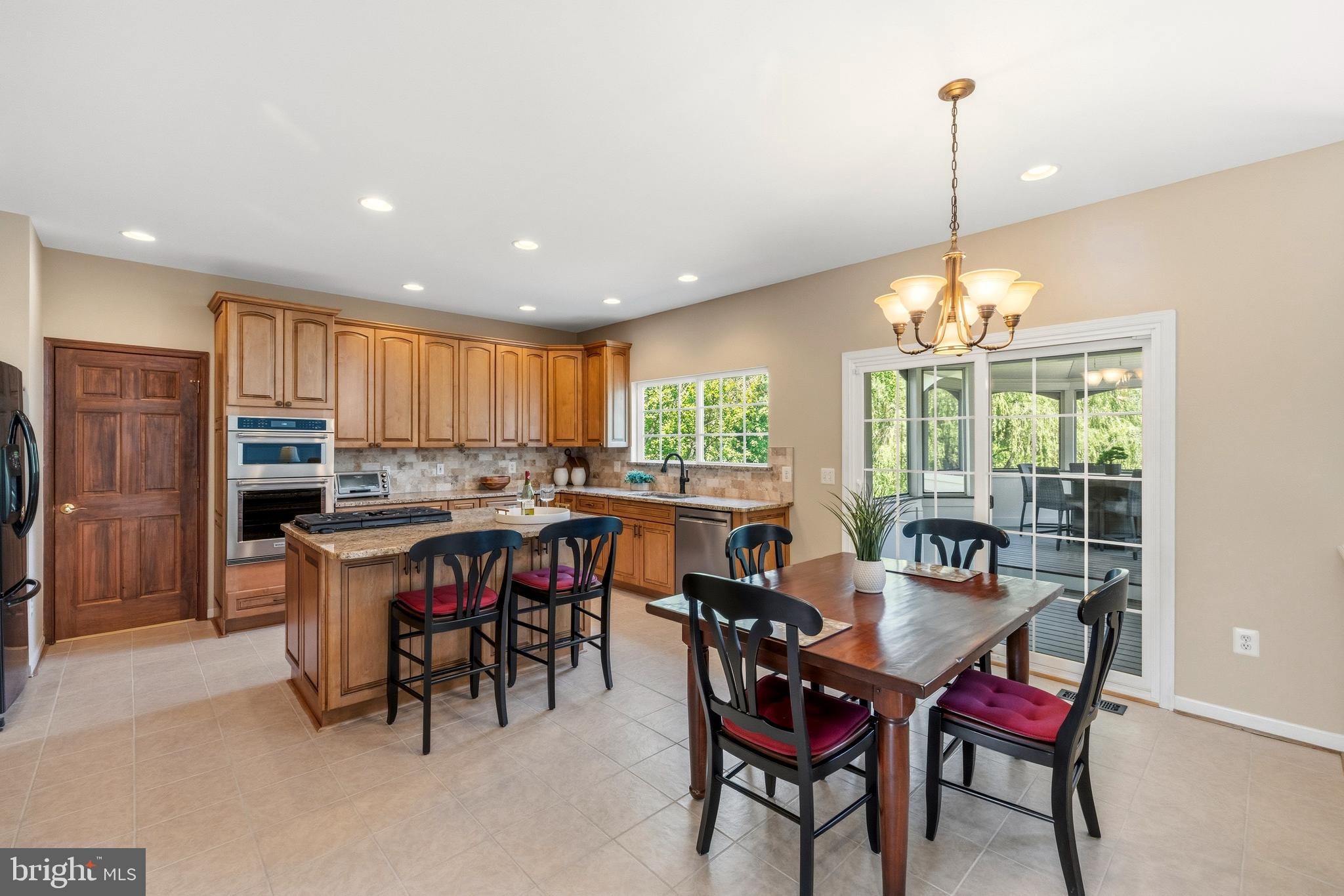REGENCY AT ASHBURN - Residential