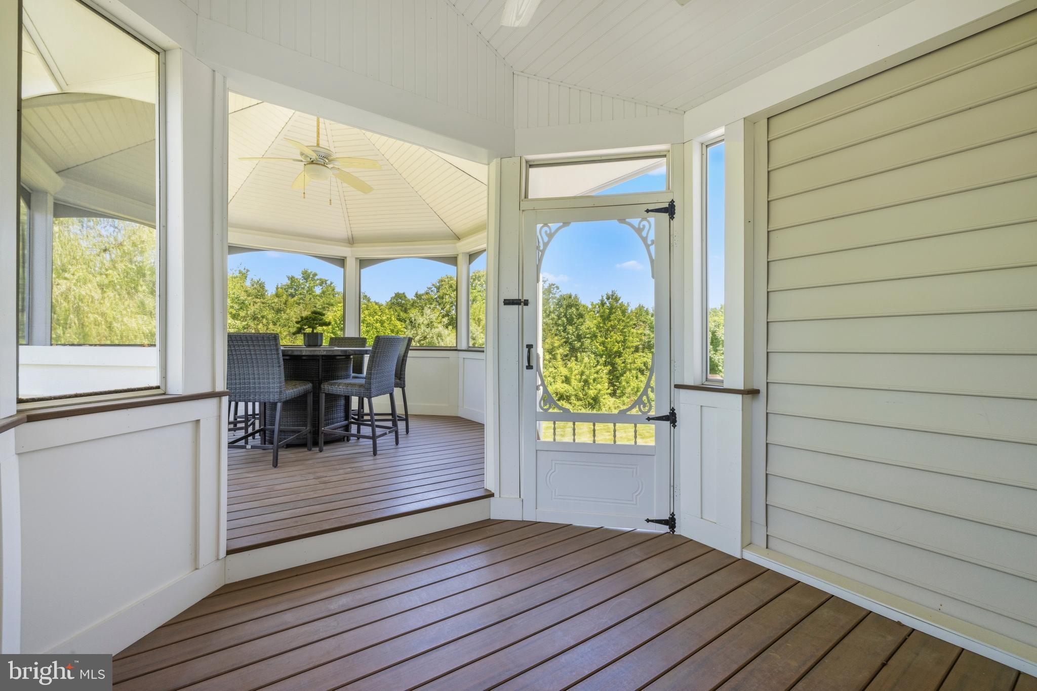 REGENCY AT ASHBURN - Residential