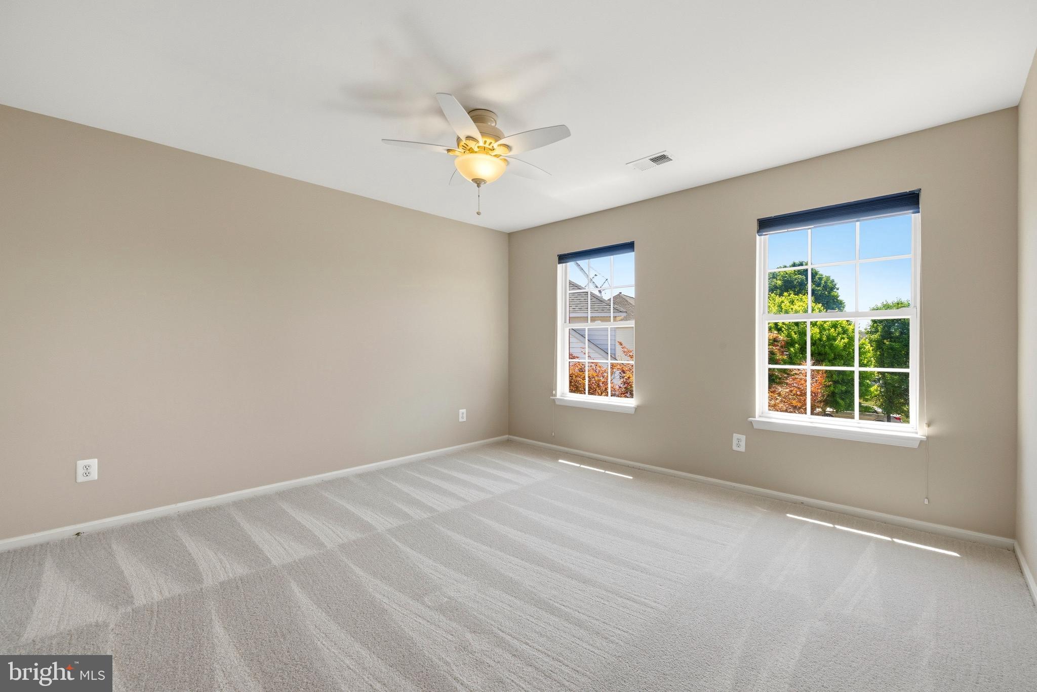 REGENCY AT ASHBURN - Residential