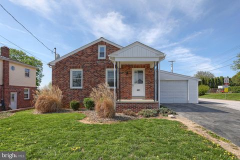 2158 WINDSOR ROAD WINDSOR PA 17366